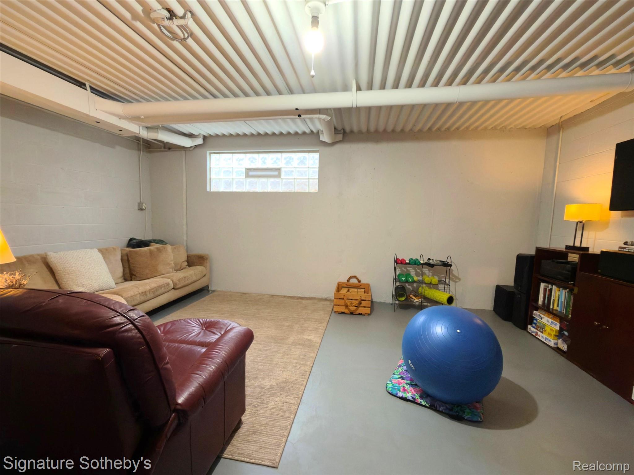 1414 Joliet Place