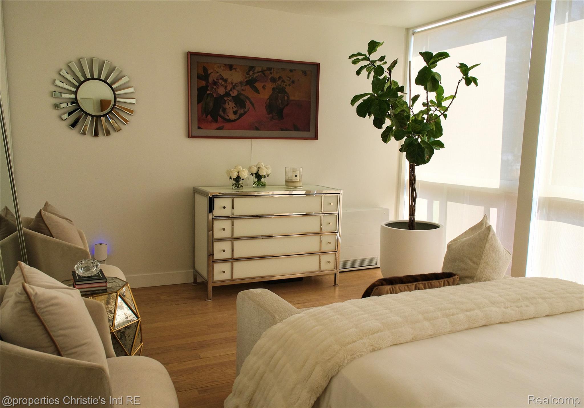 1929 ORLEANS Street 3