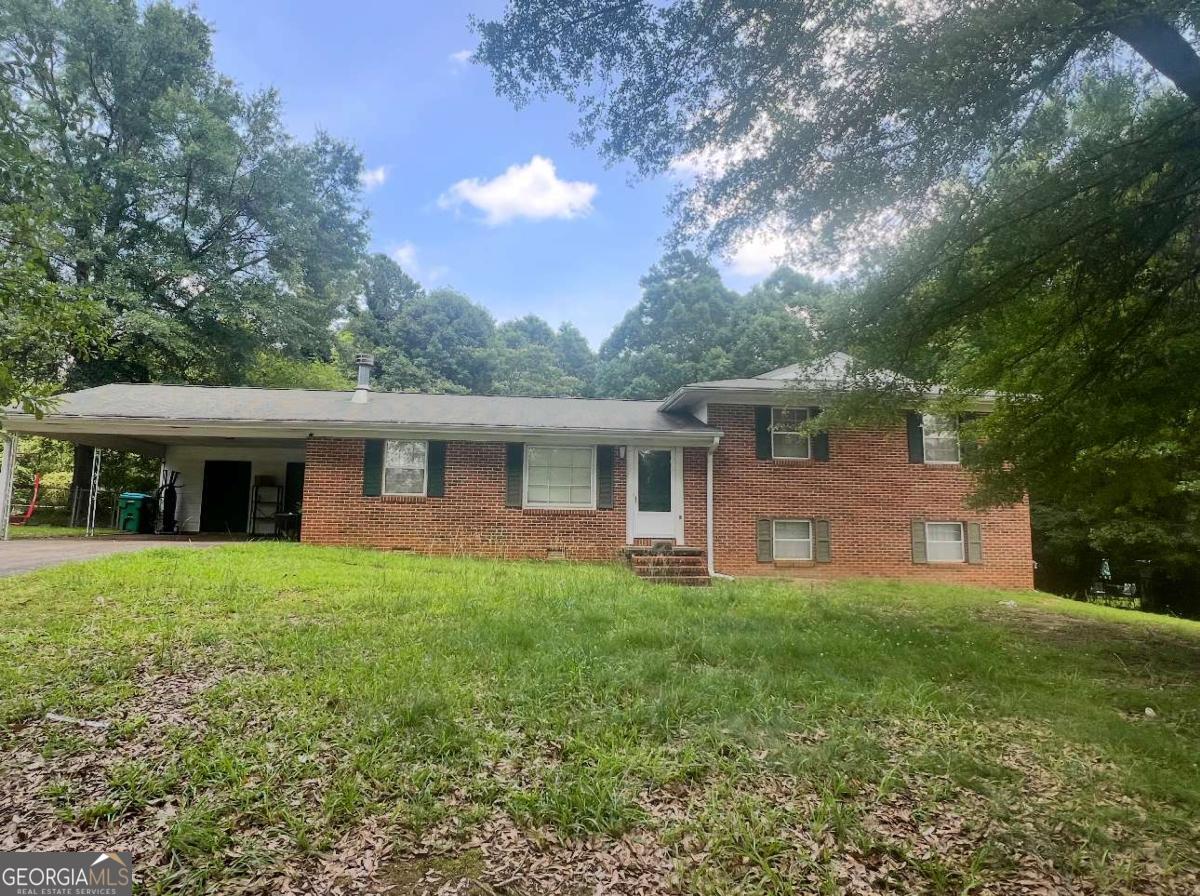 170 Huntington Court