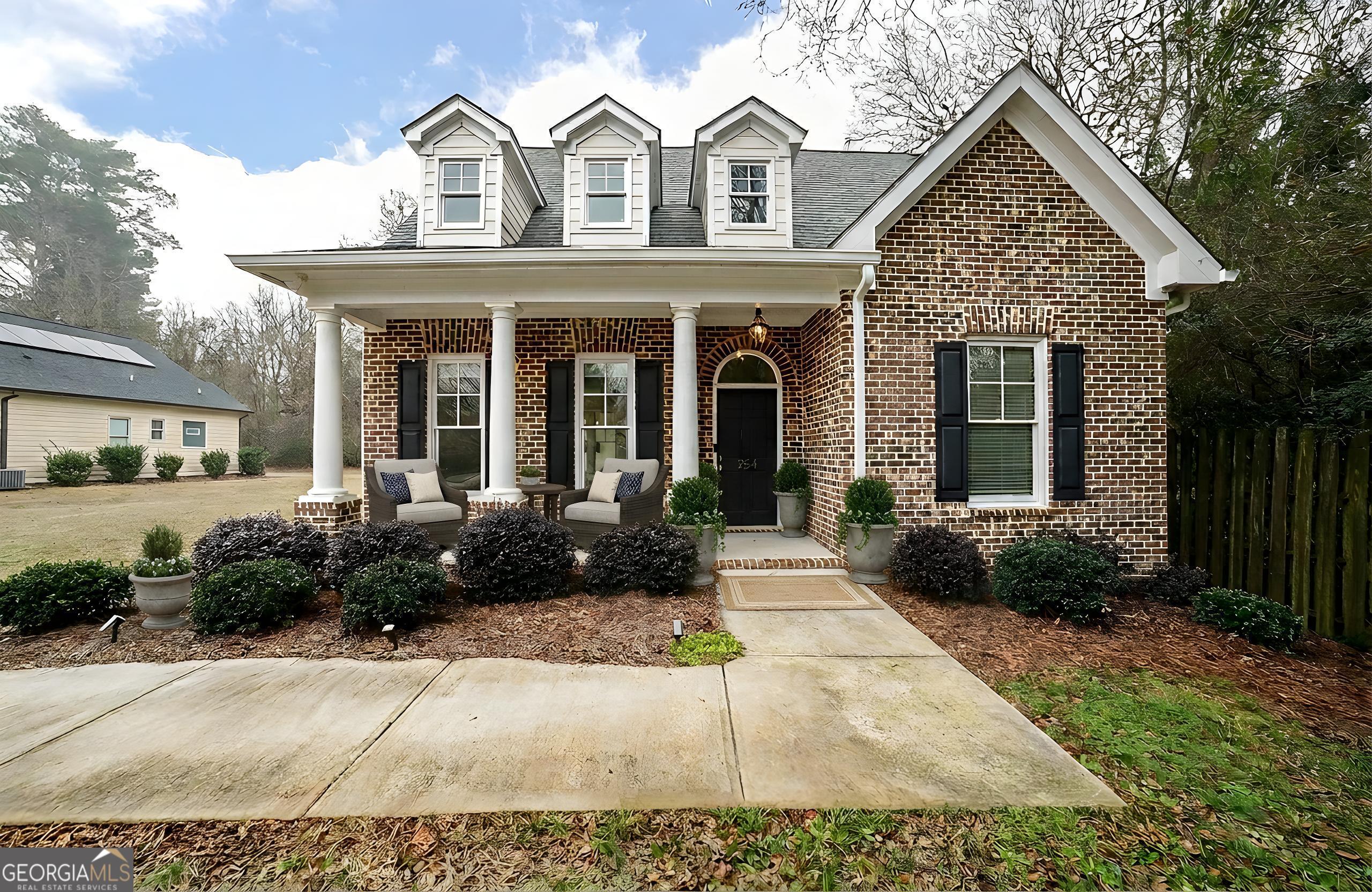 254 Pointe Place