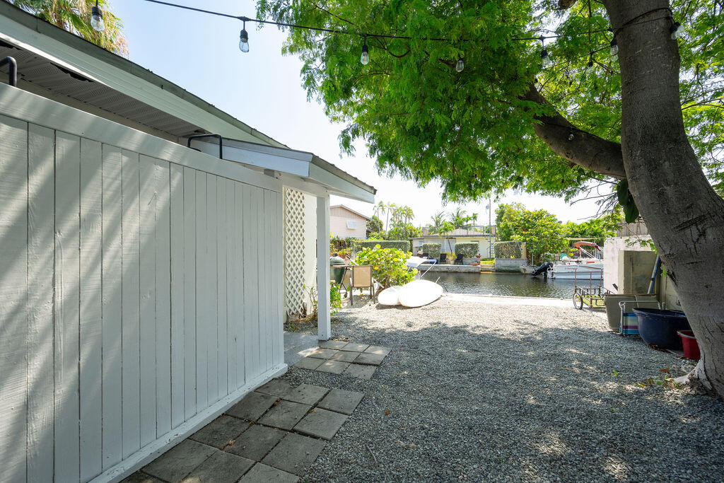1724 Bahama Drive