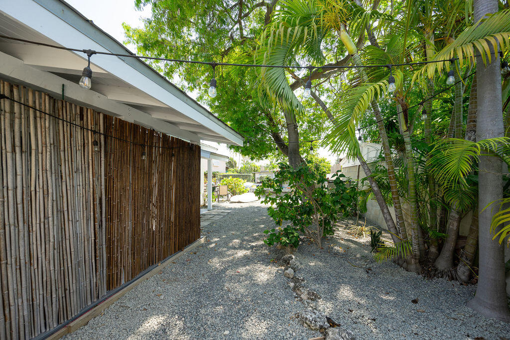 1724 Bahama Drive