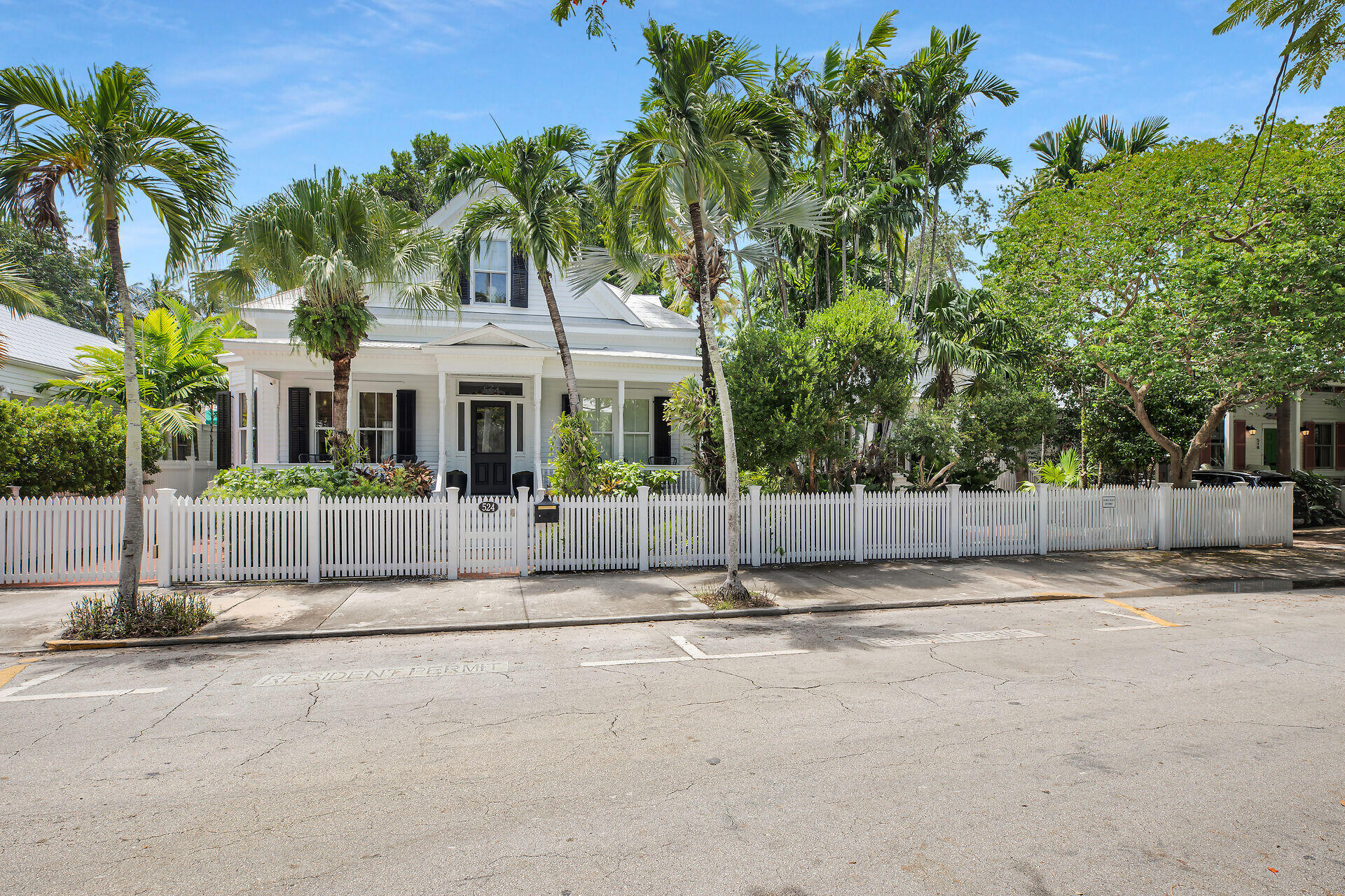 524 Frances Street