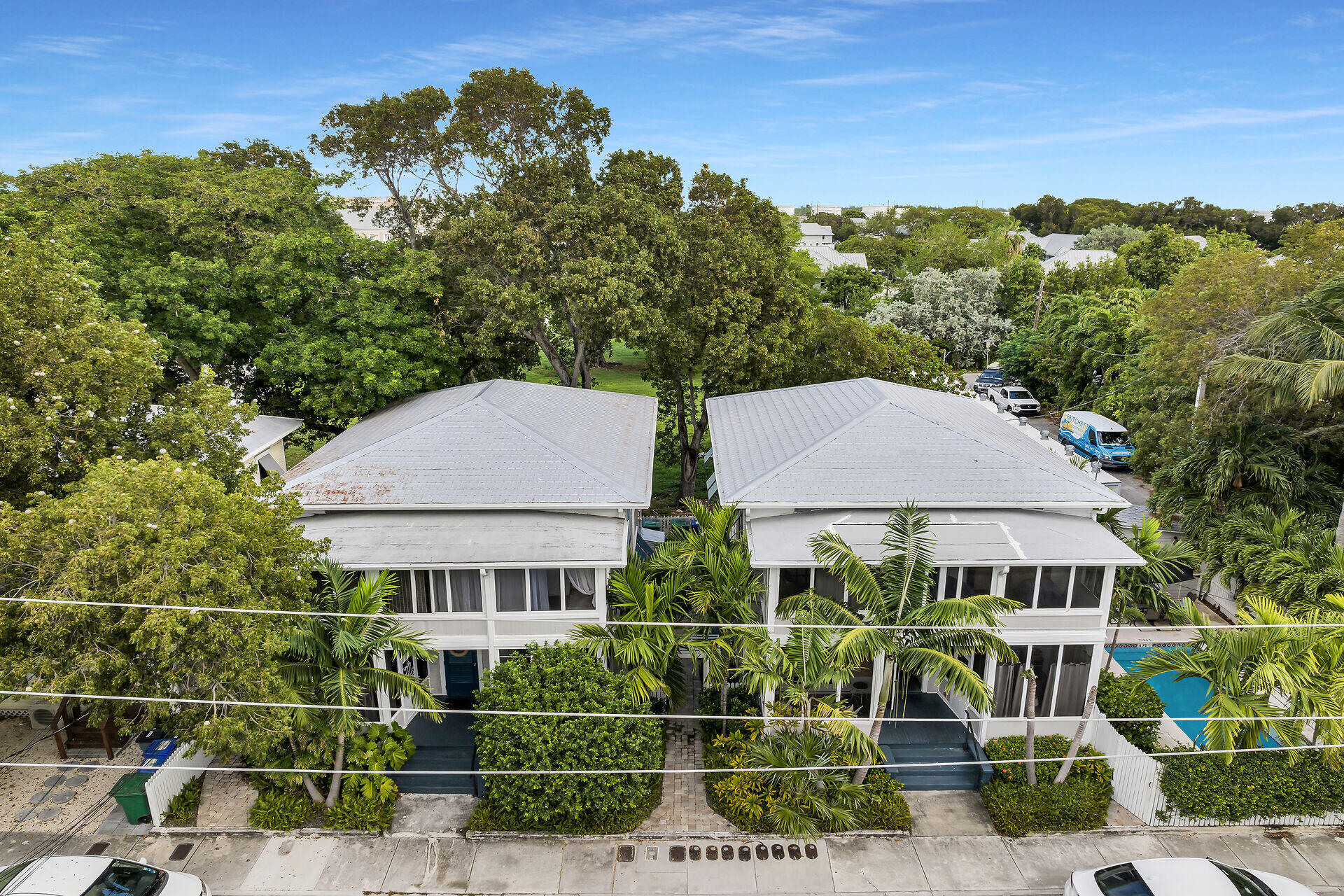 1205 Newton Street Unit: 1
