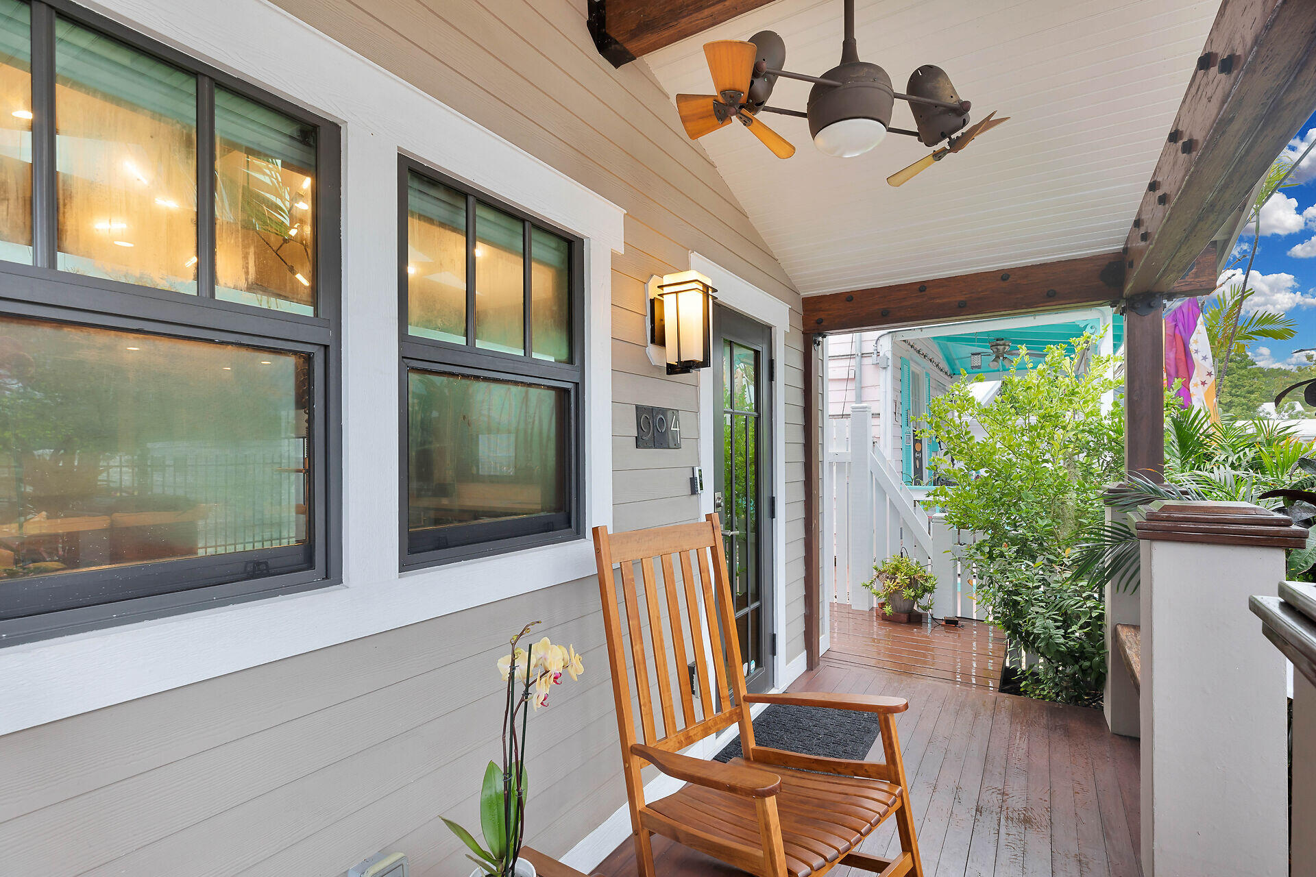 904 Olivia Street