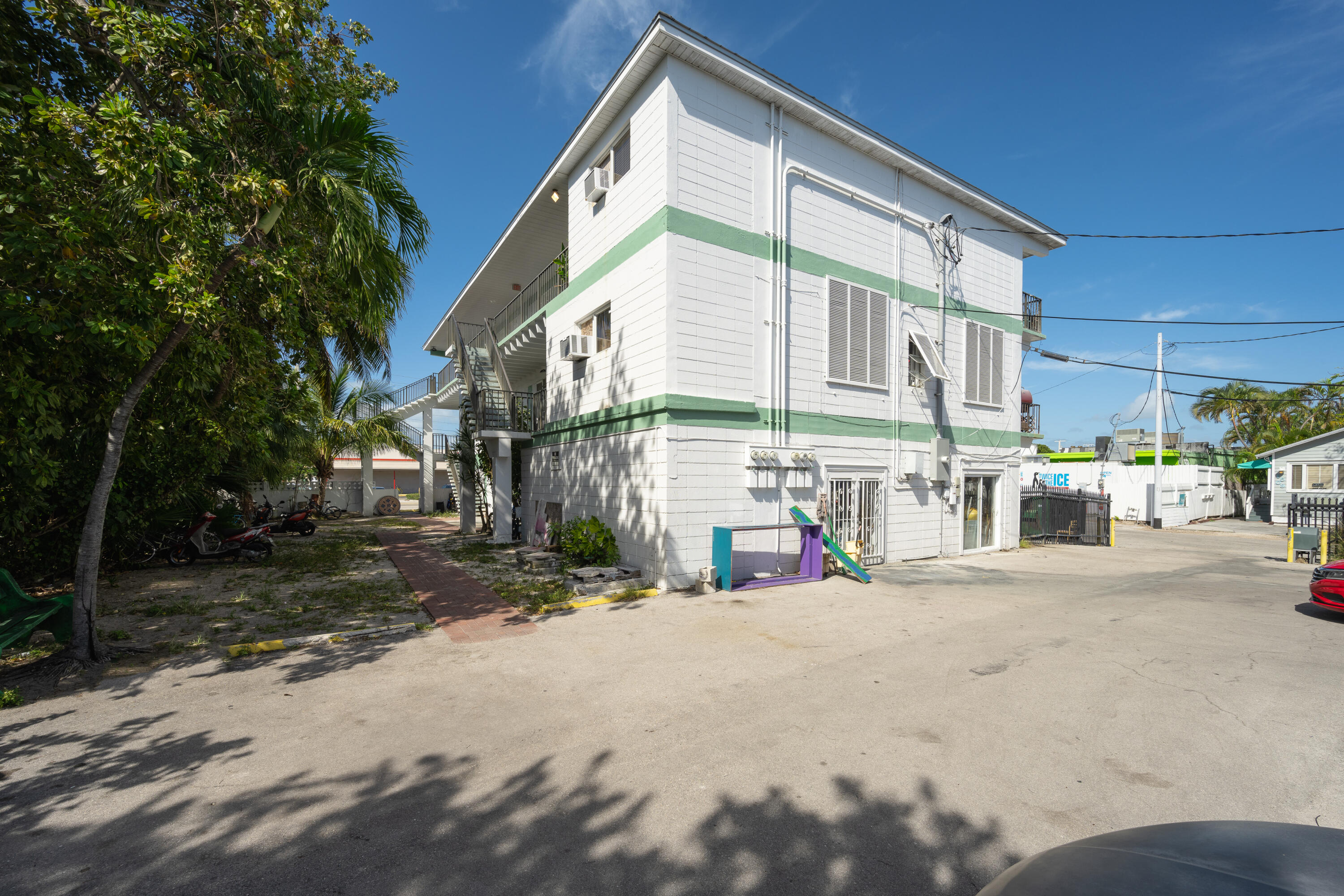 1812 Flagler Avenue