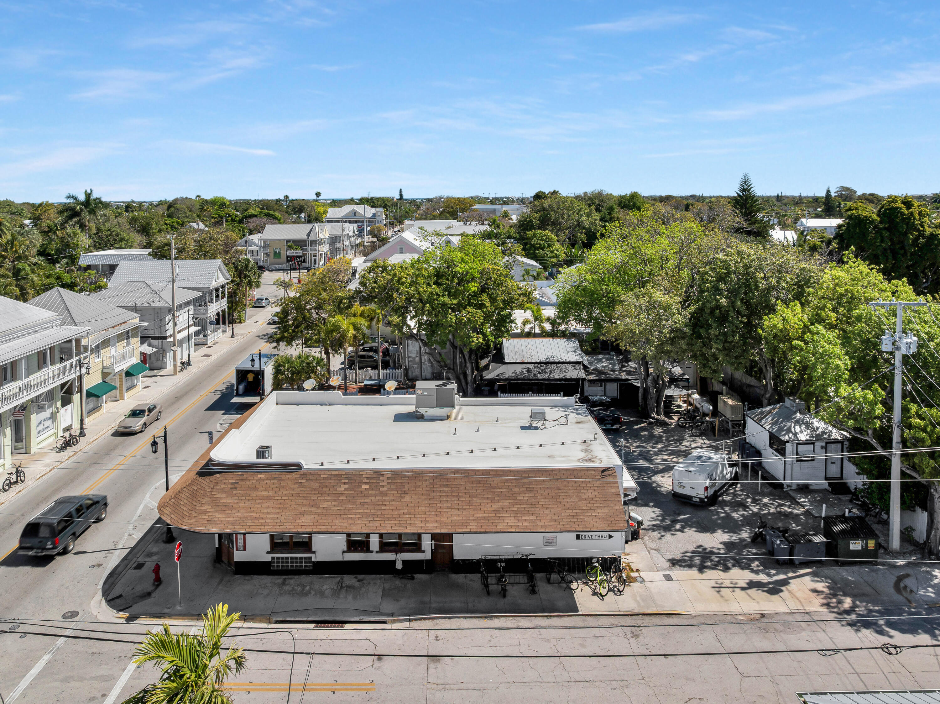 1000-1006 Truman Avenue