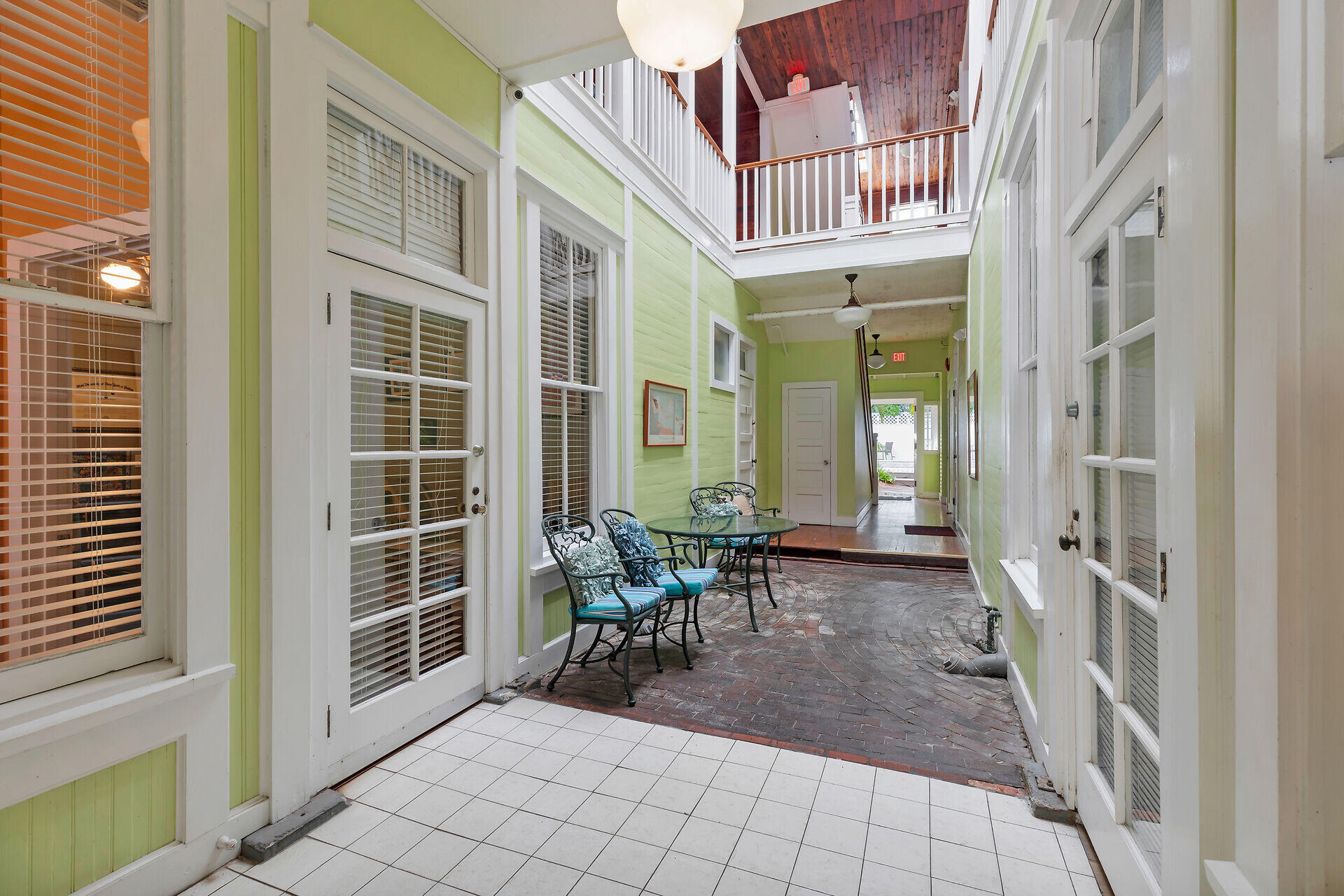 812 Fleming Street Unit: 2