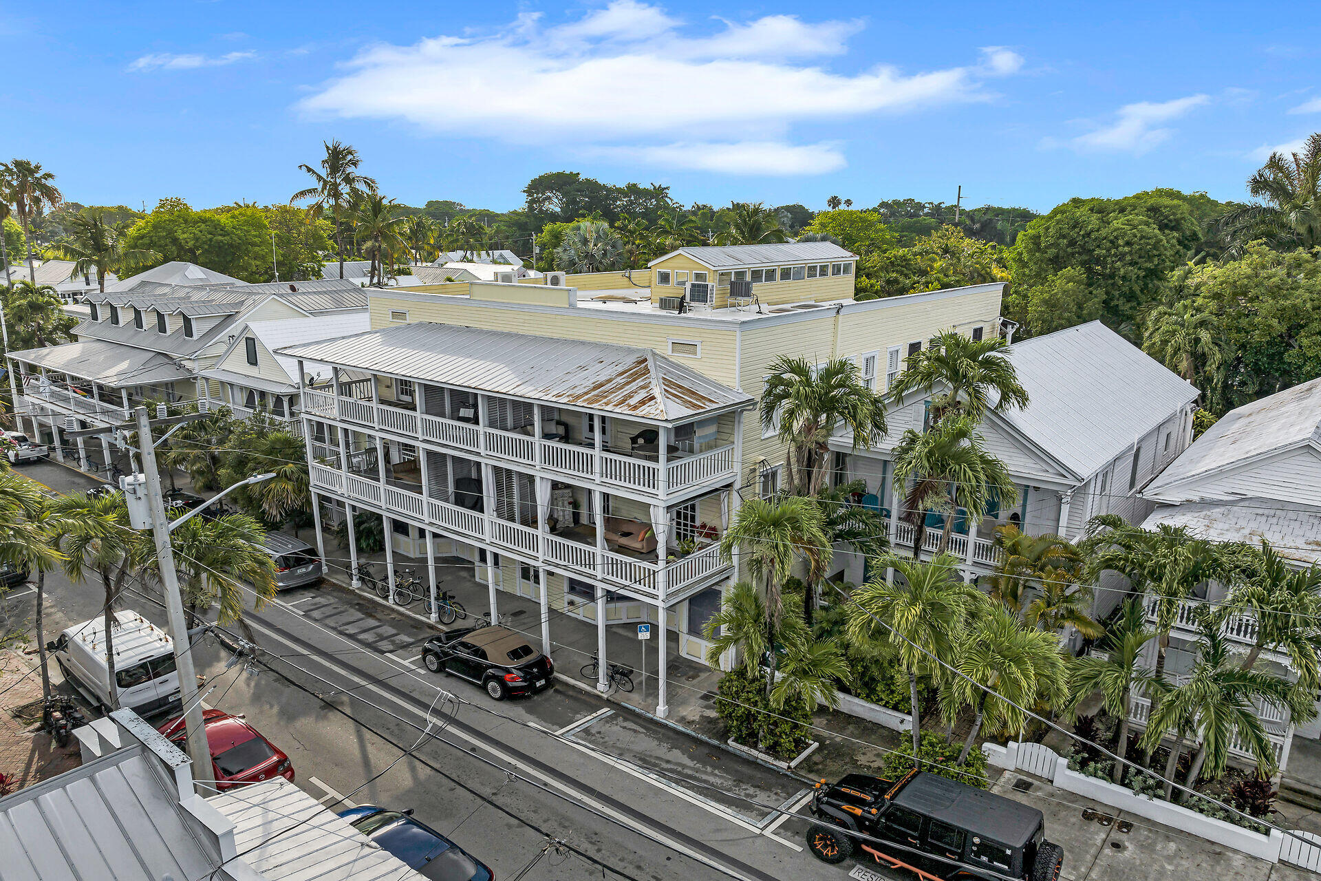 812 Fleming Street Unit: 2