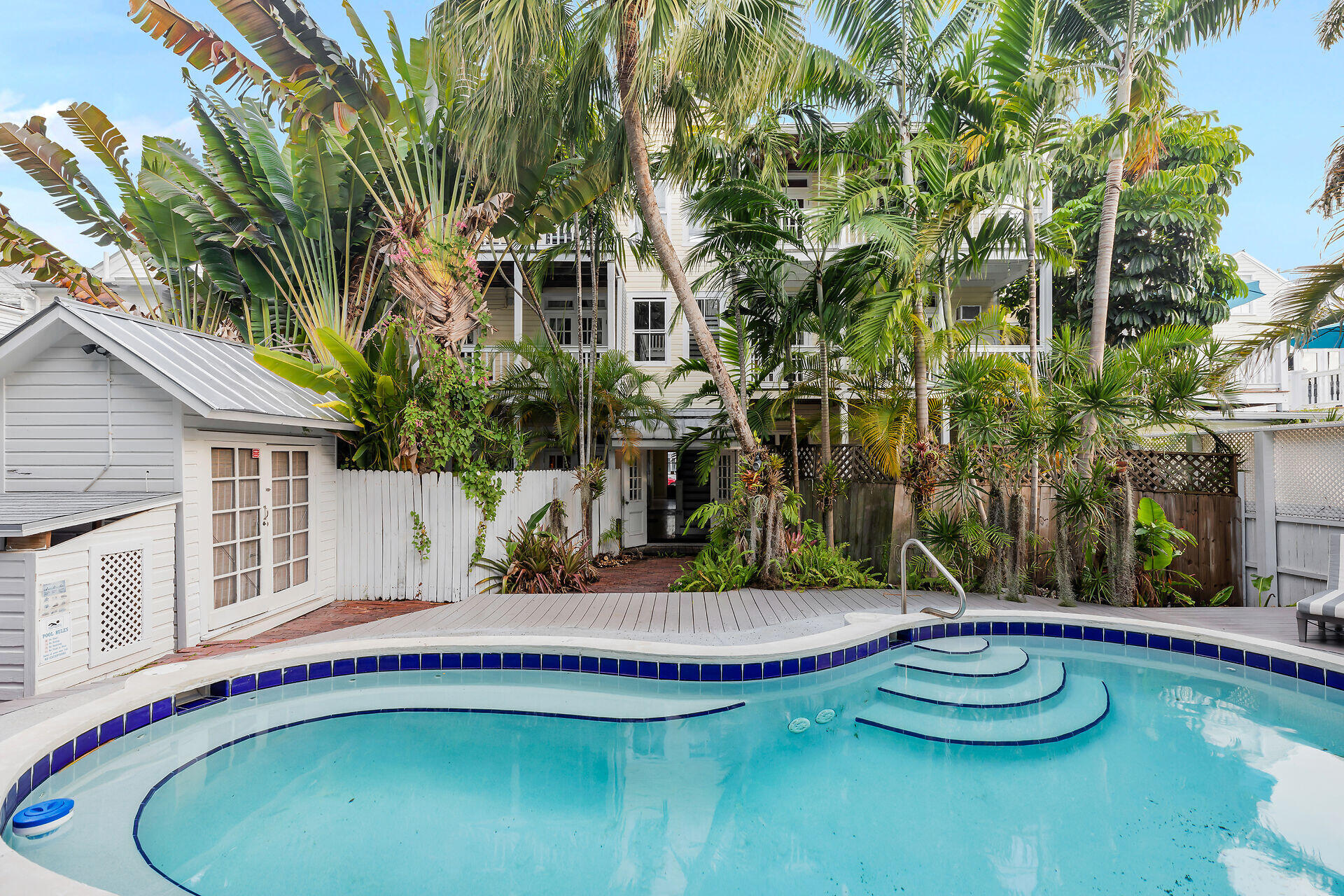 812 Fleming Street Unit: 2