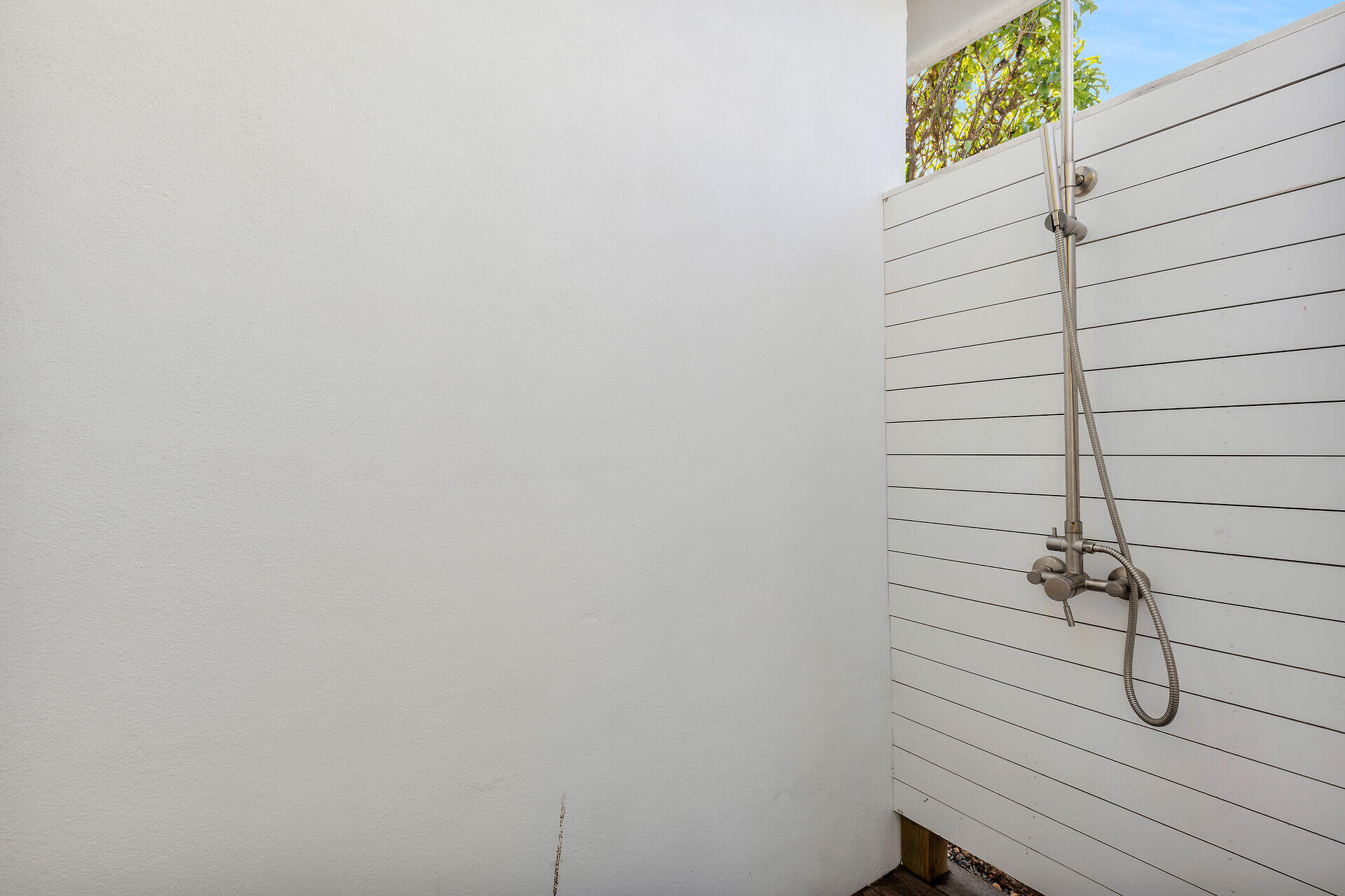 13 Arbutus Drive