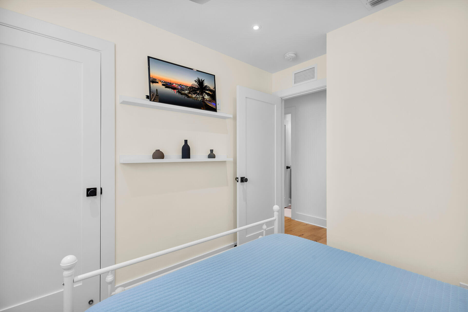 13 Arbutus Drive
