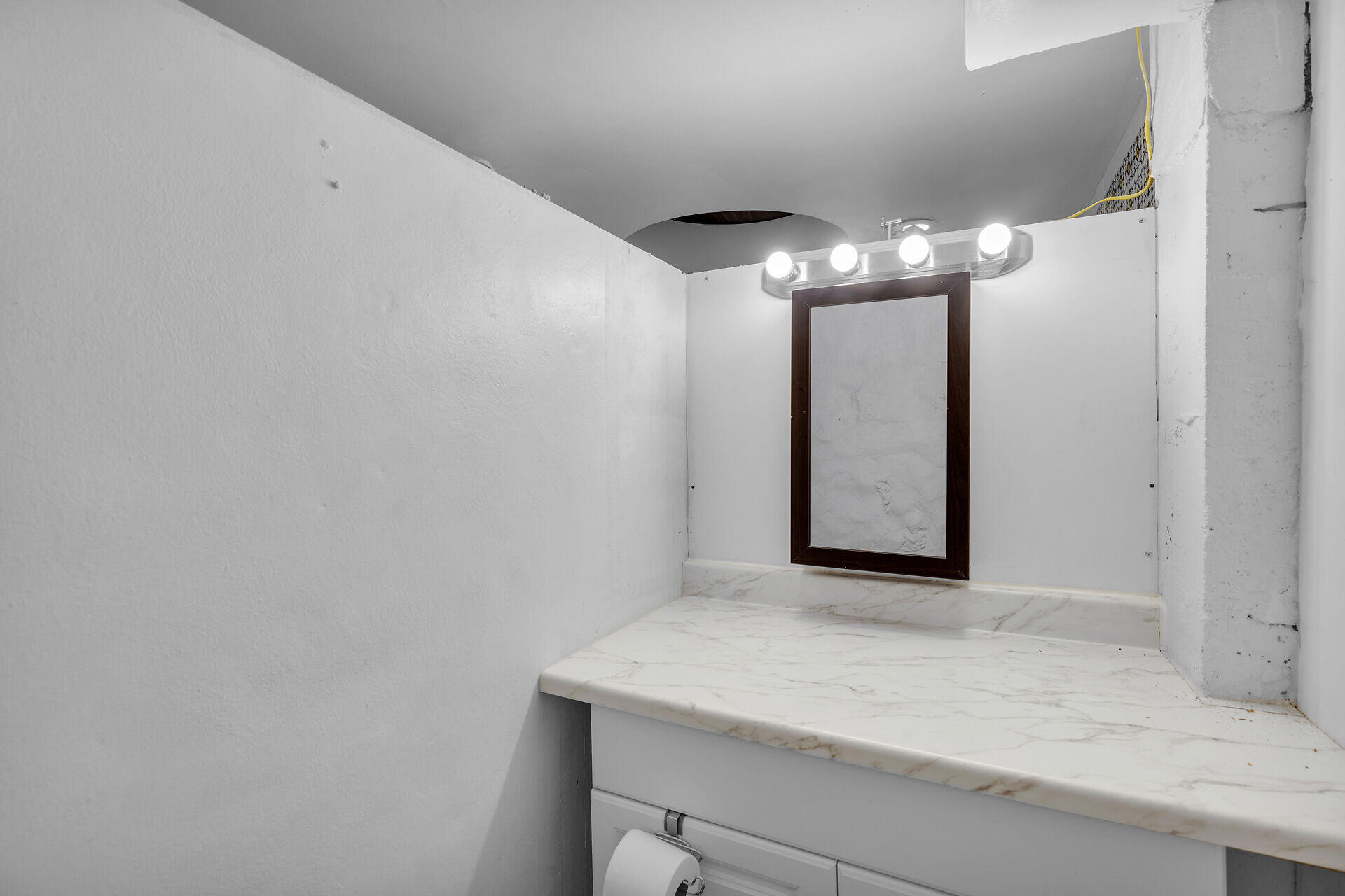 1405-1409 United Street