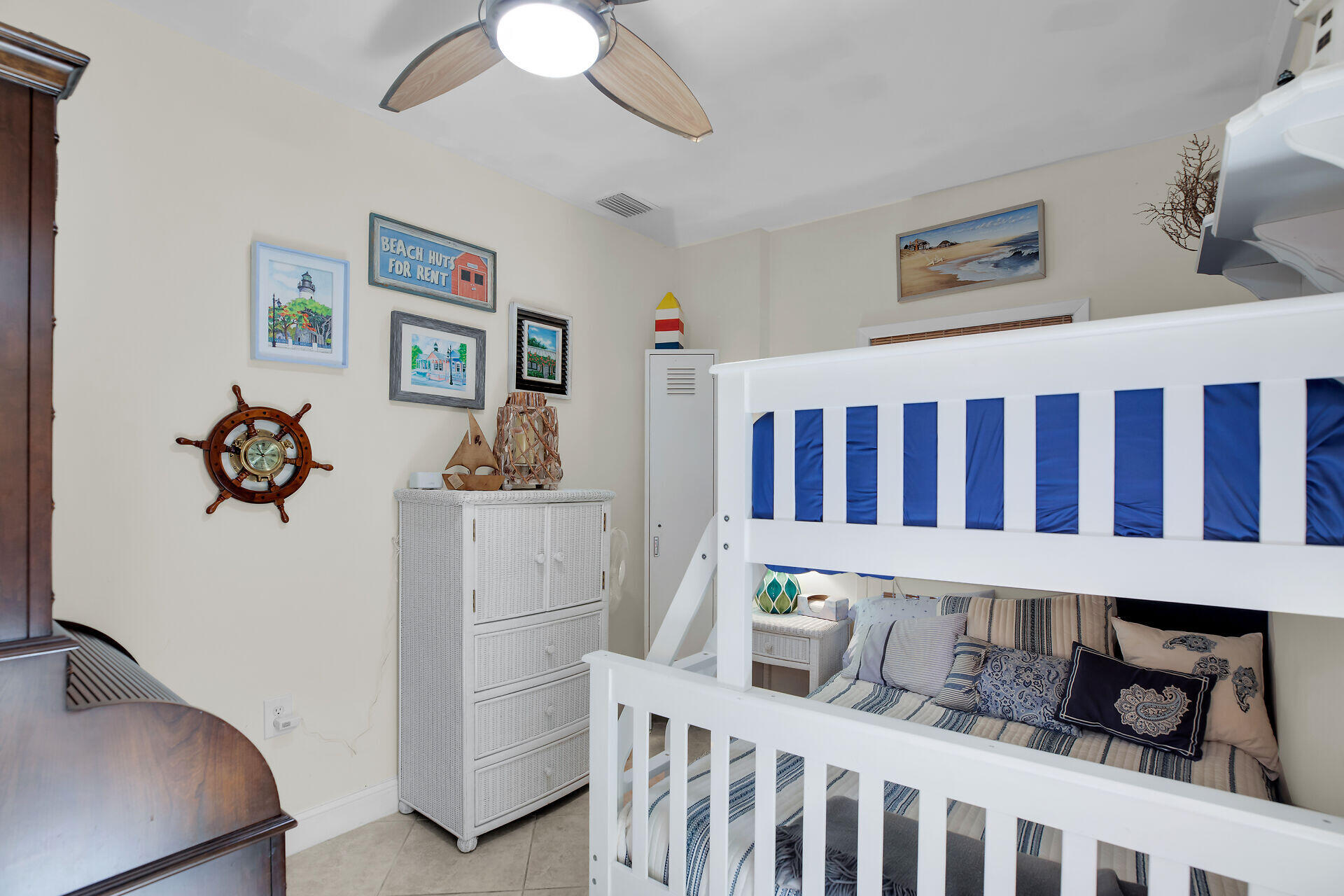 1209 Truman Avenue Unit: 5