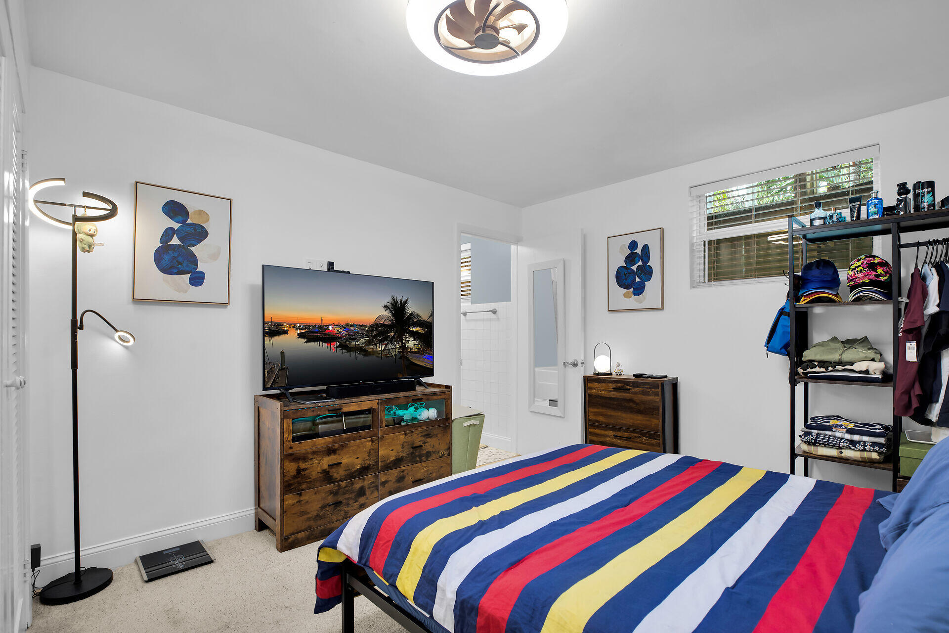 1209 Truman Avenue Unit: 5