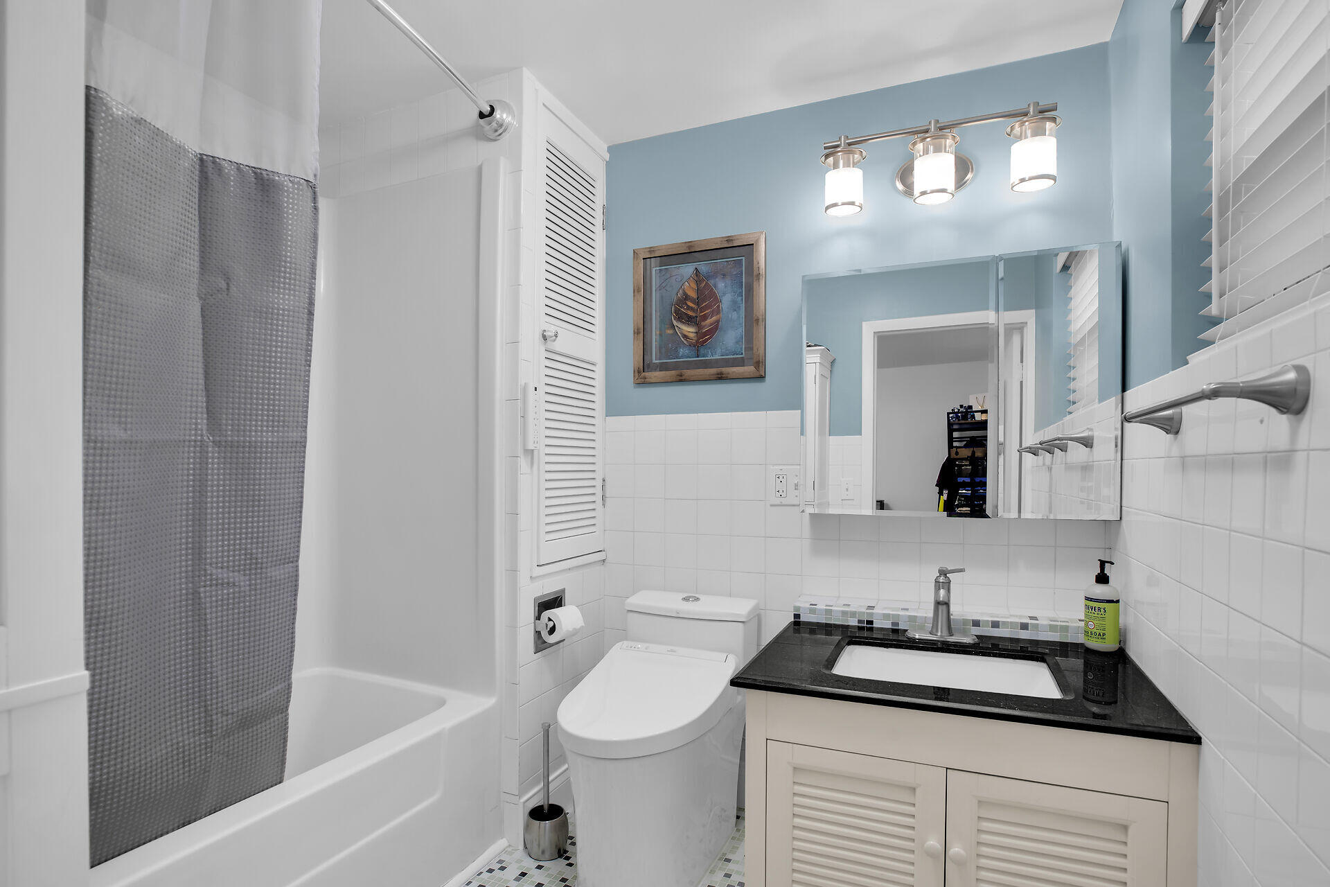 1209 Truman Avenue Unit: 5