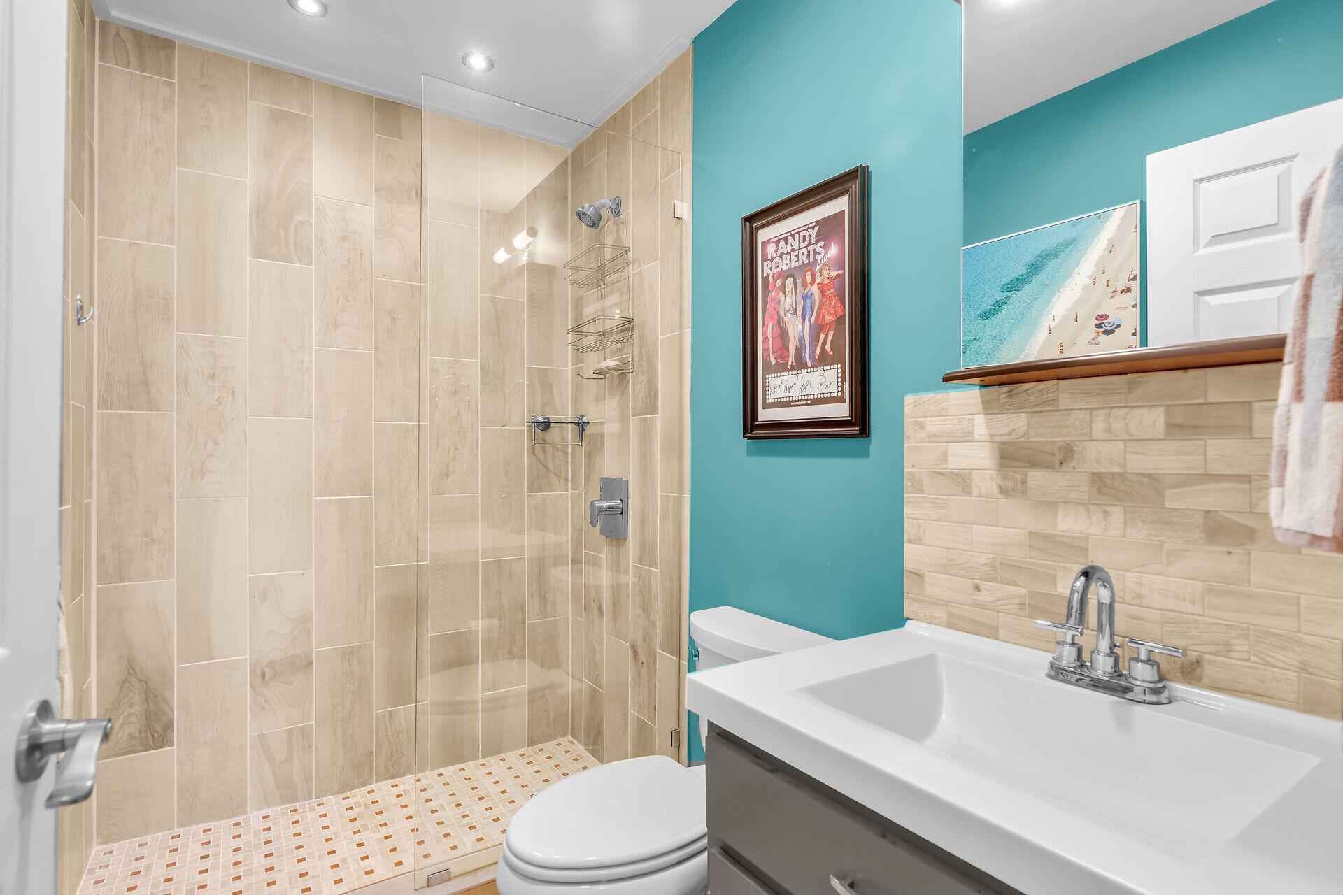 808 Virginia Street Unit: 4