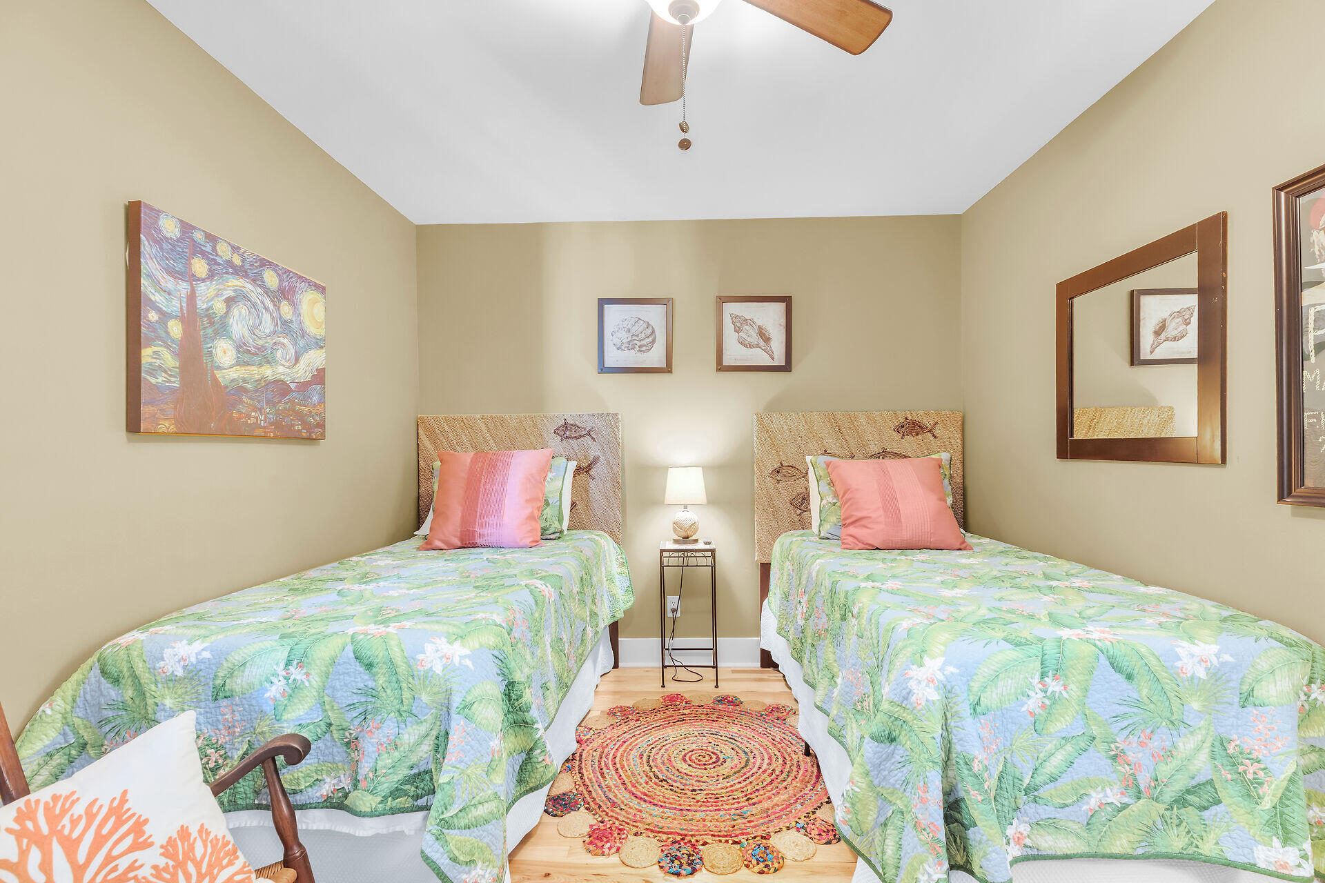 808 Virginia Street Unit: 4