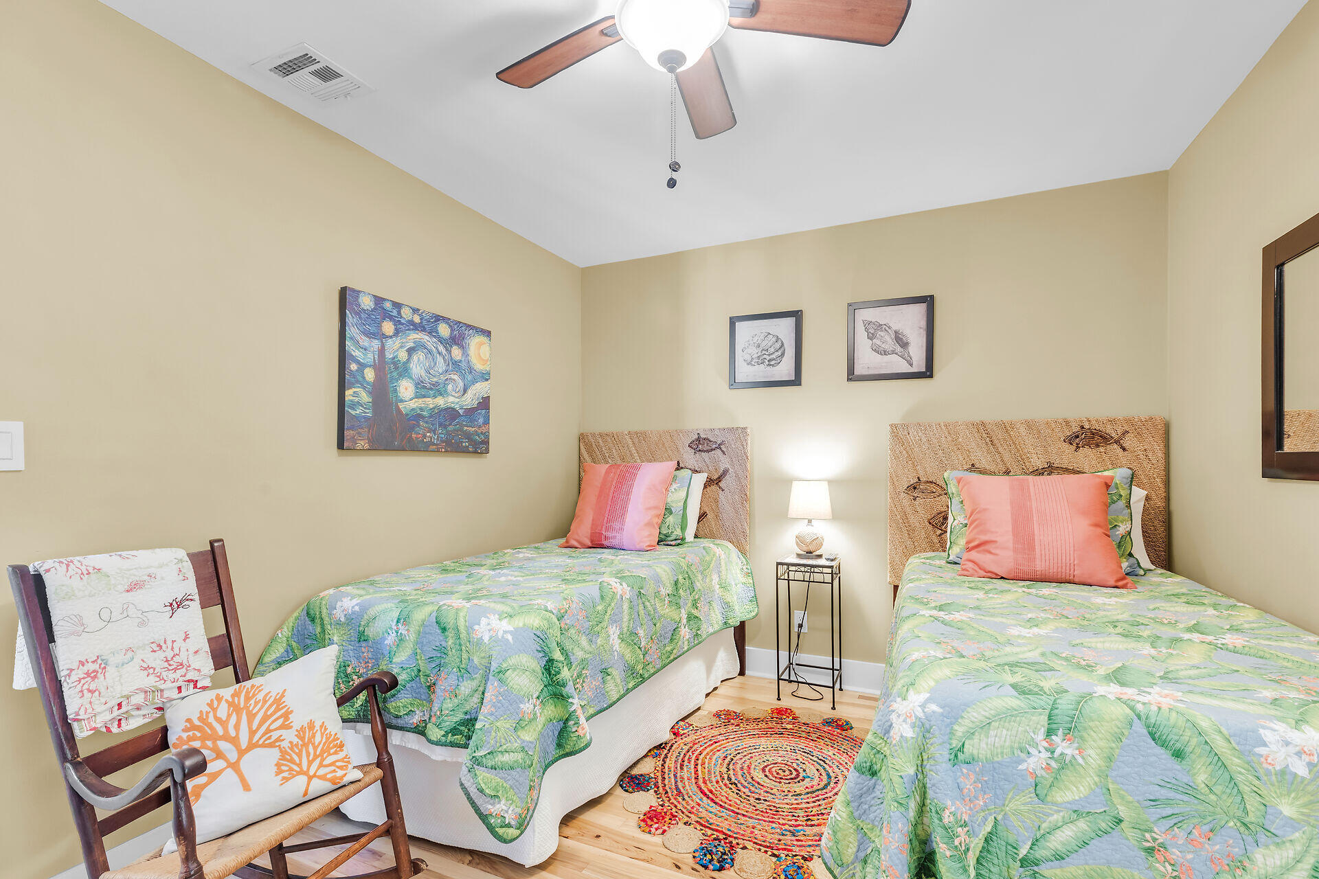 808 Virginia Street Unit: 4