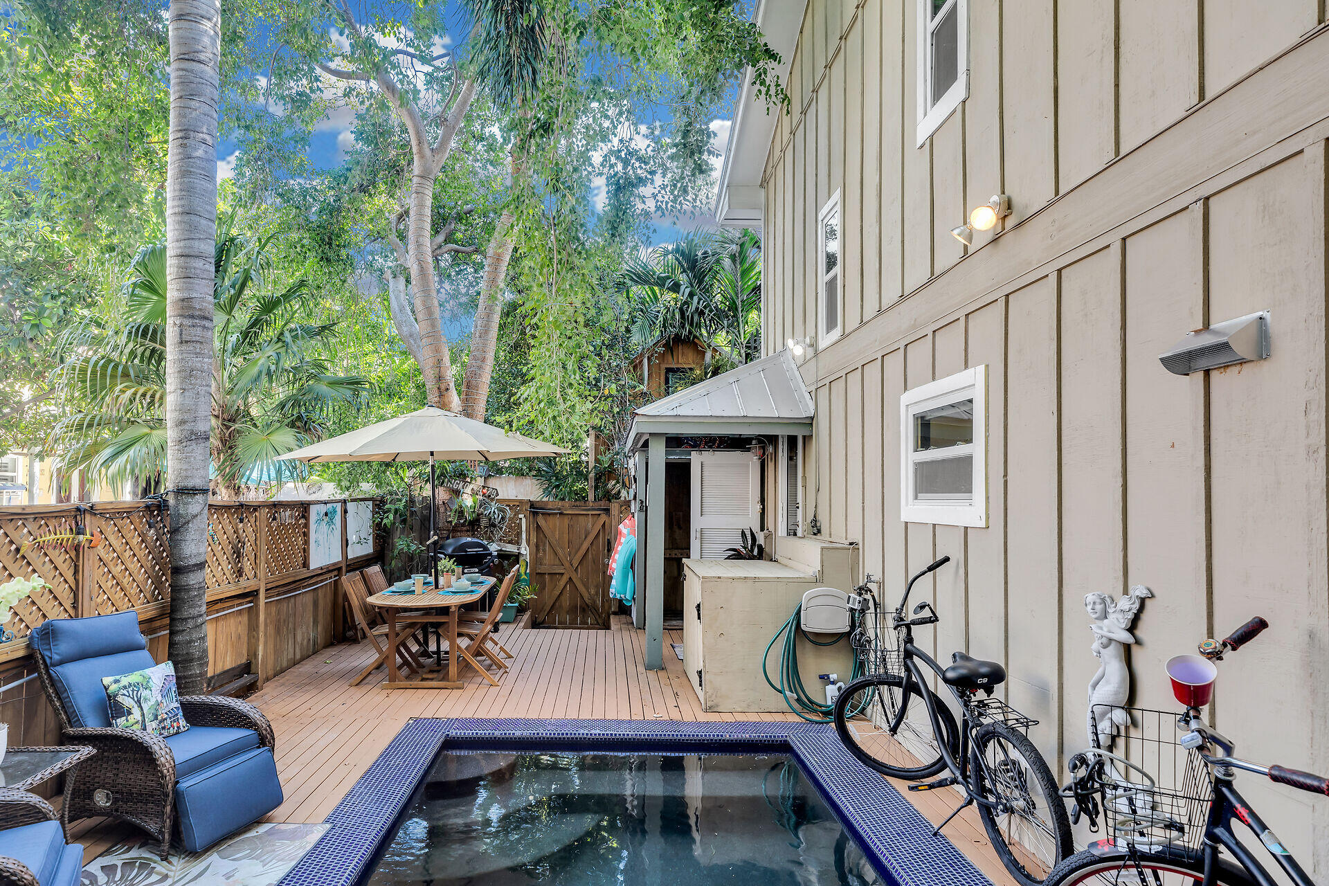 808 Virginia Street Unit: 4