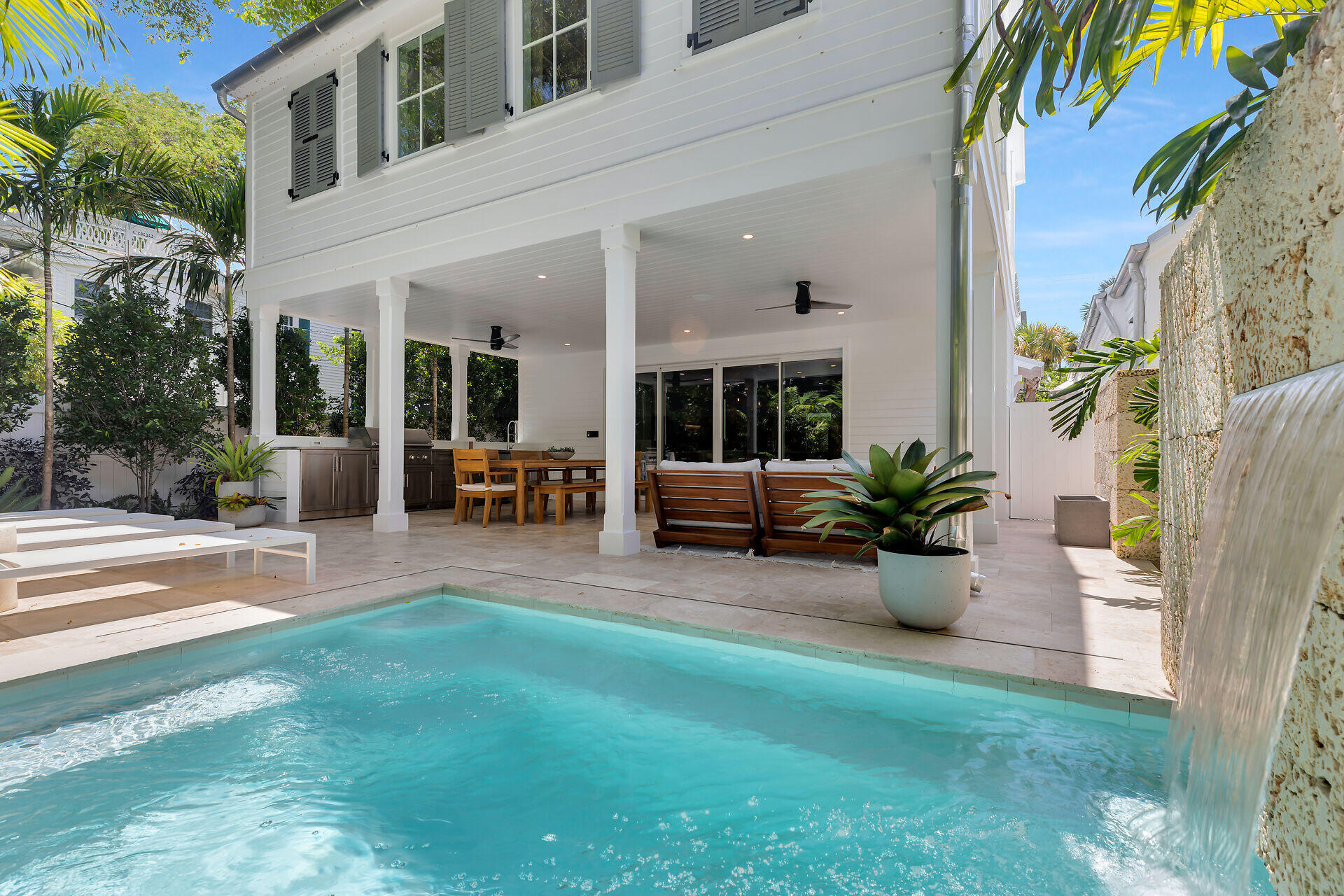 317 Whitehead Street