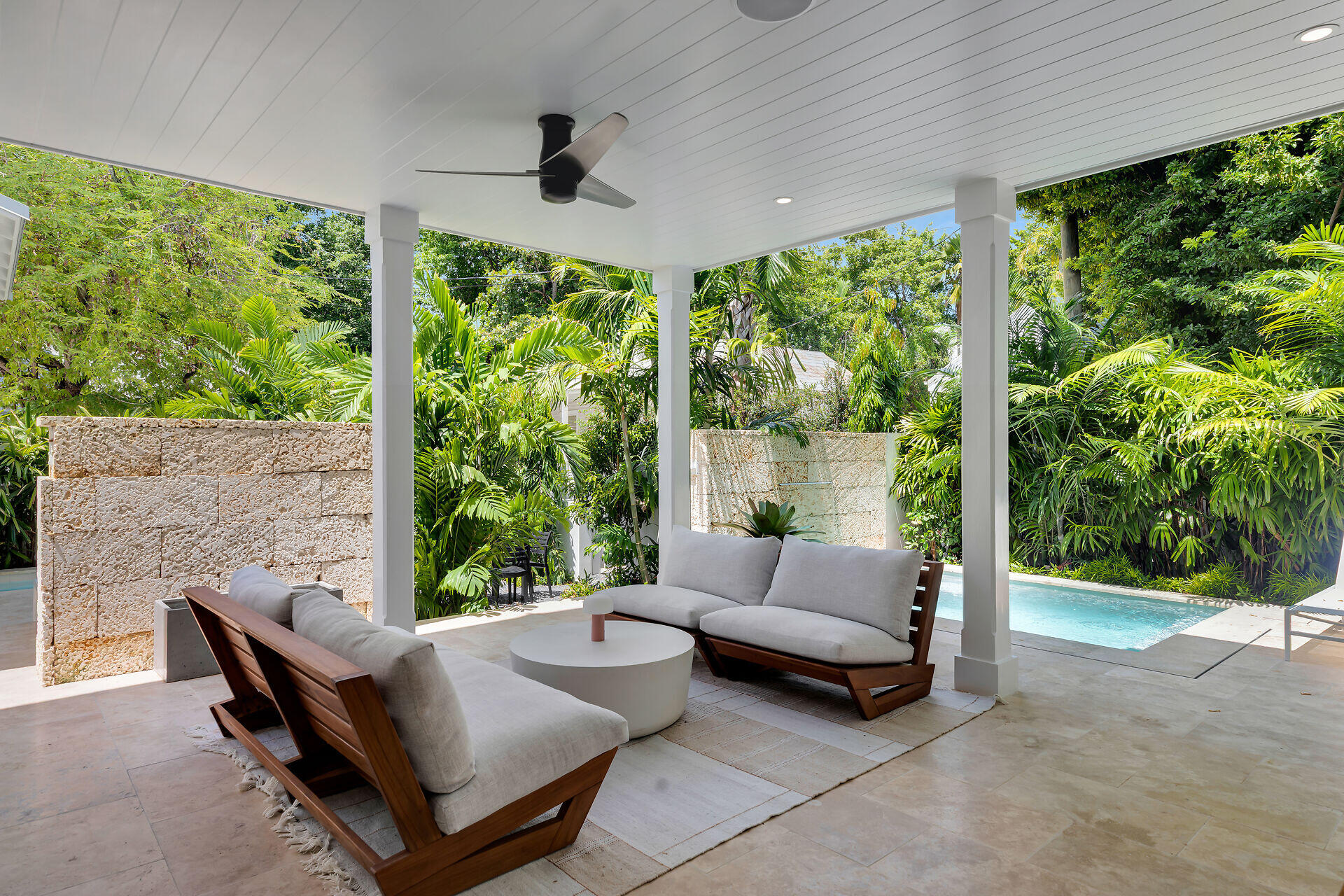 317 Whitehead Street