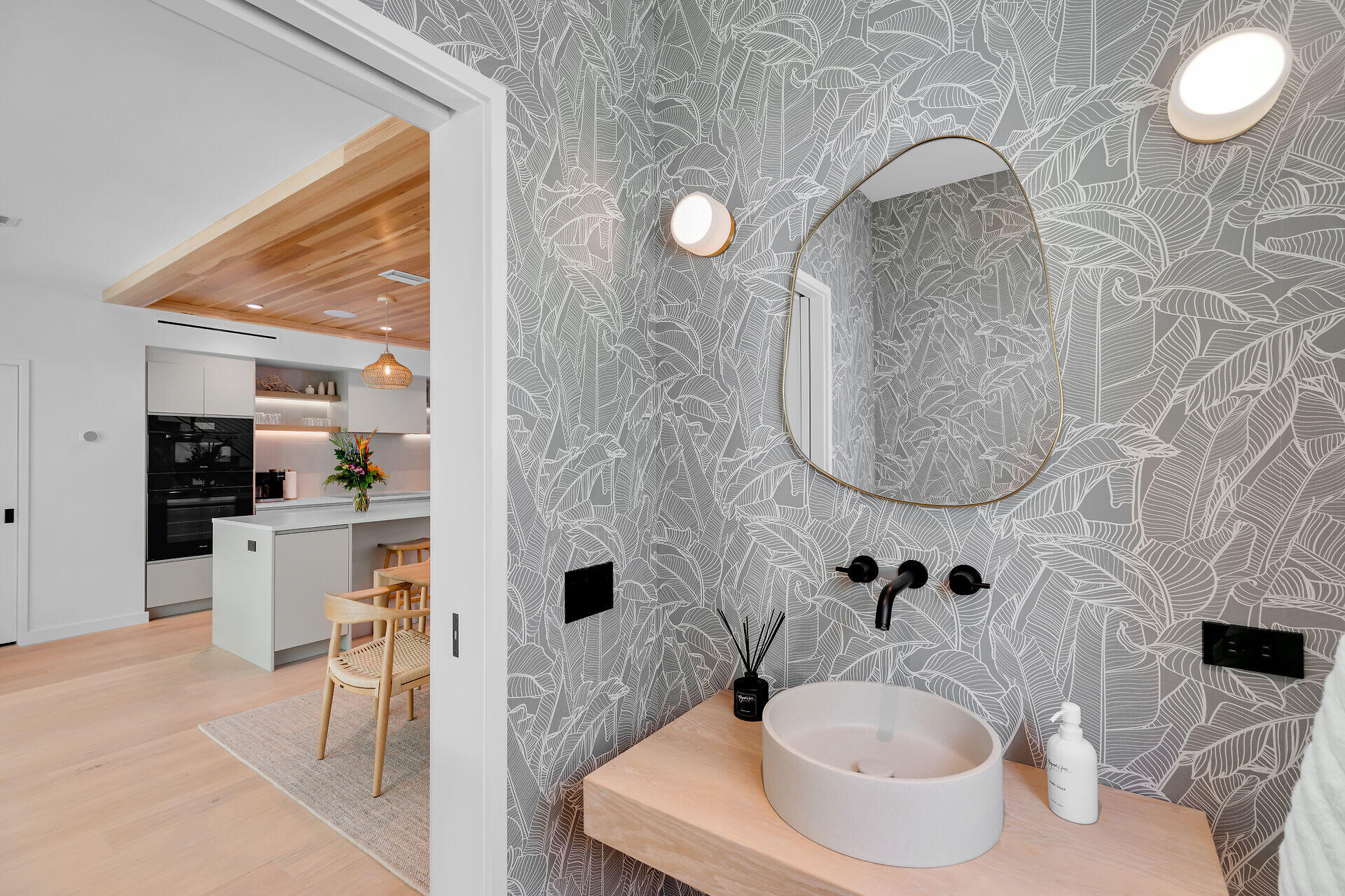 317 Whitehead Street