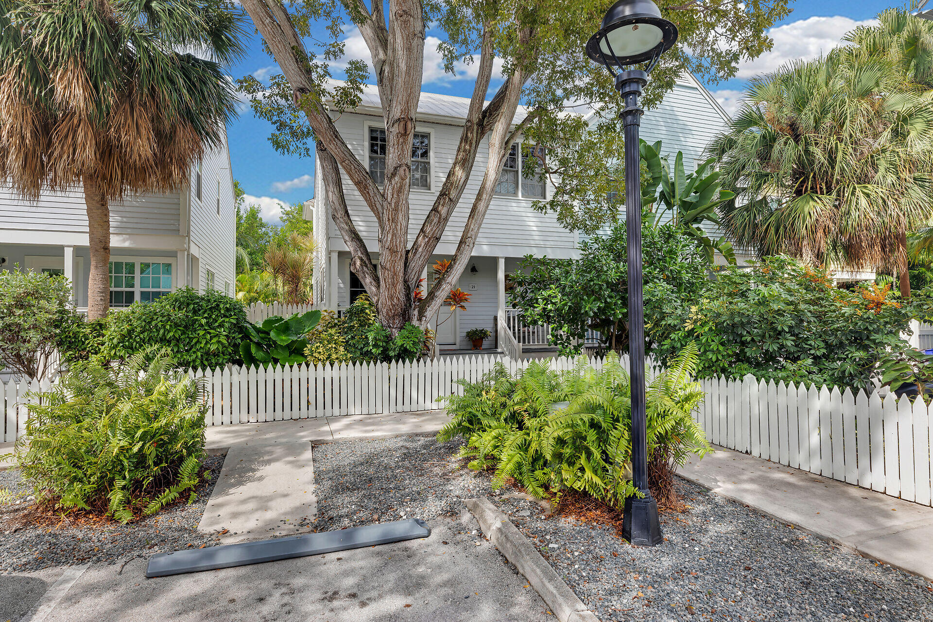 21 Whistling Duck Lane