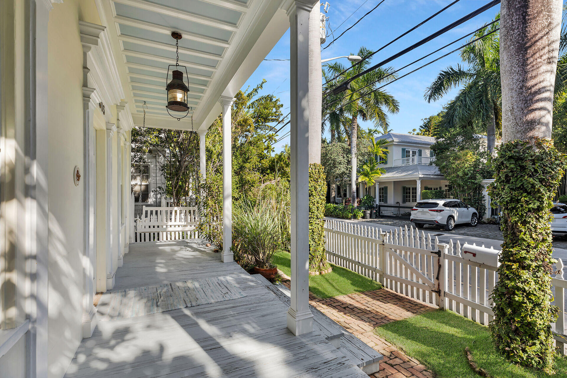 613 Olivia Street