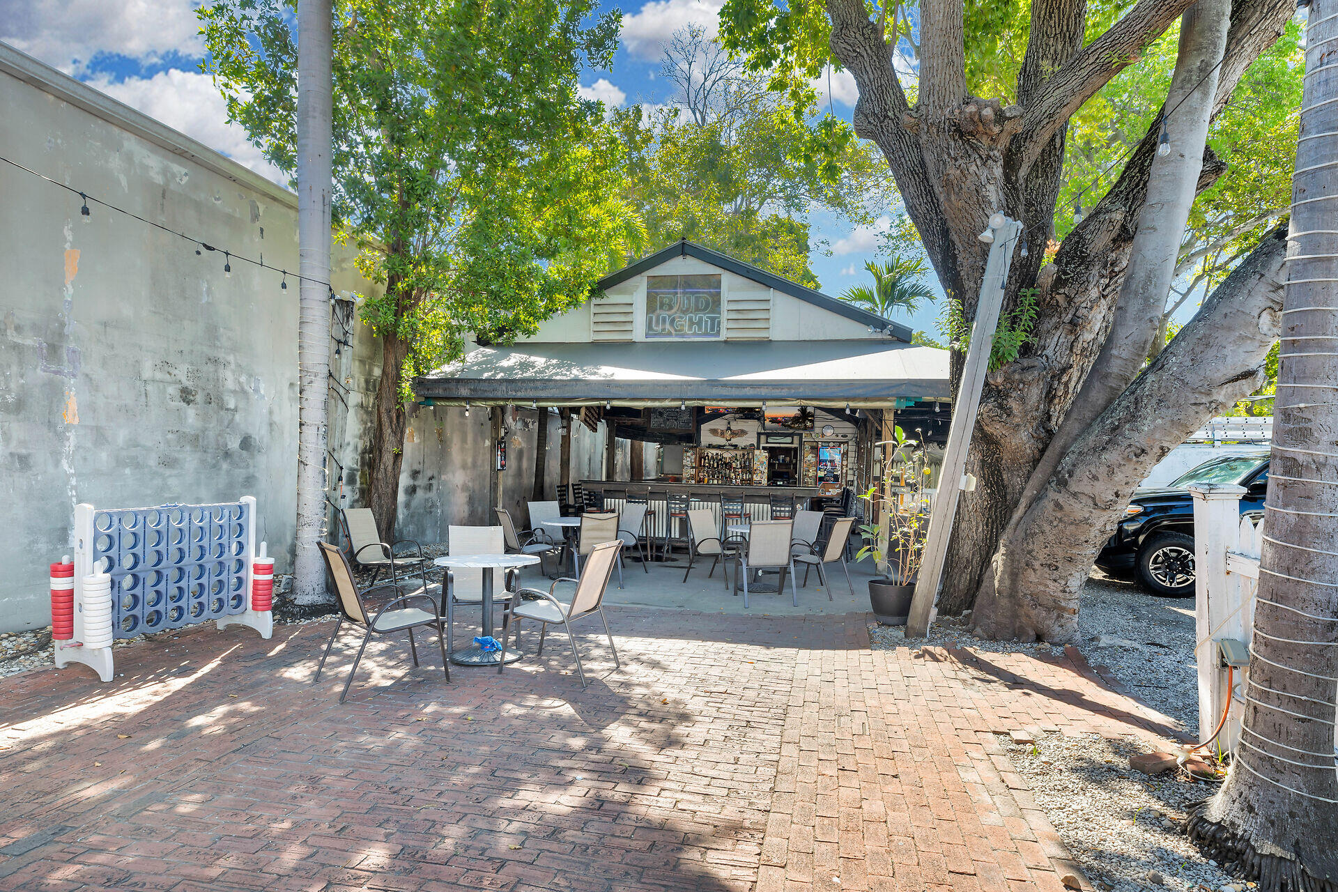 1000 Truman Avenue