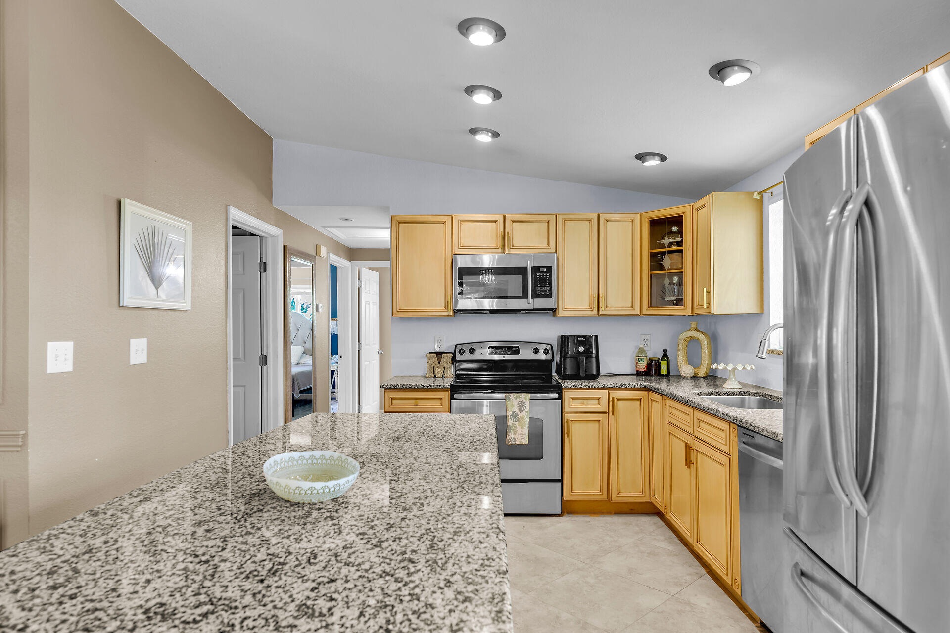 117 W Sandy Circle