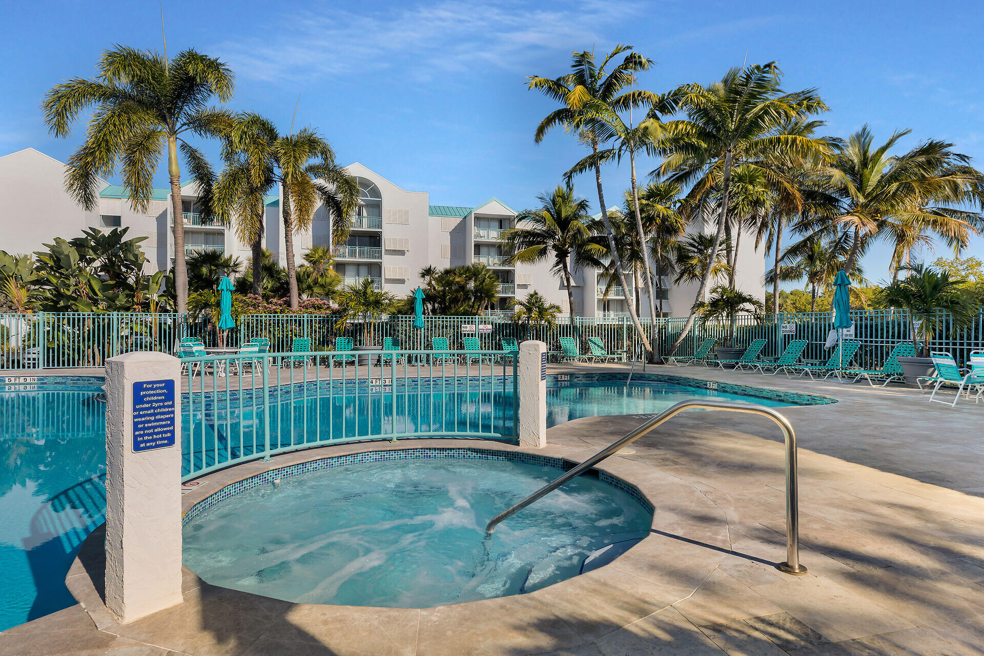 3635 Seaside Drive Unit: APT 213