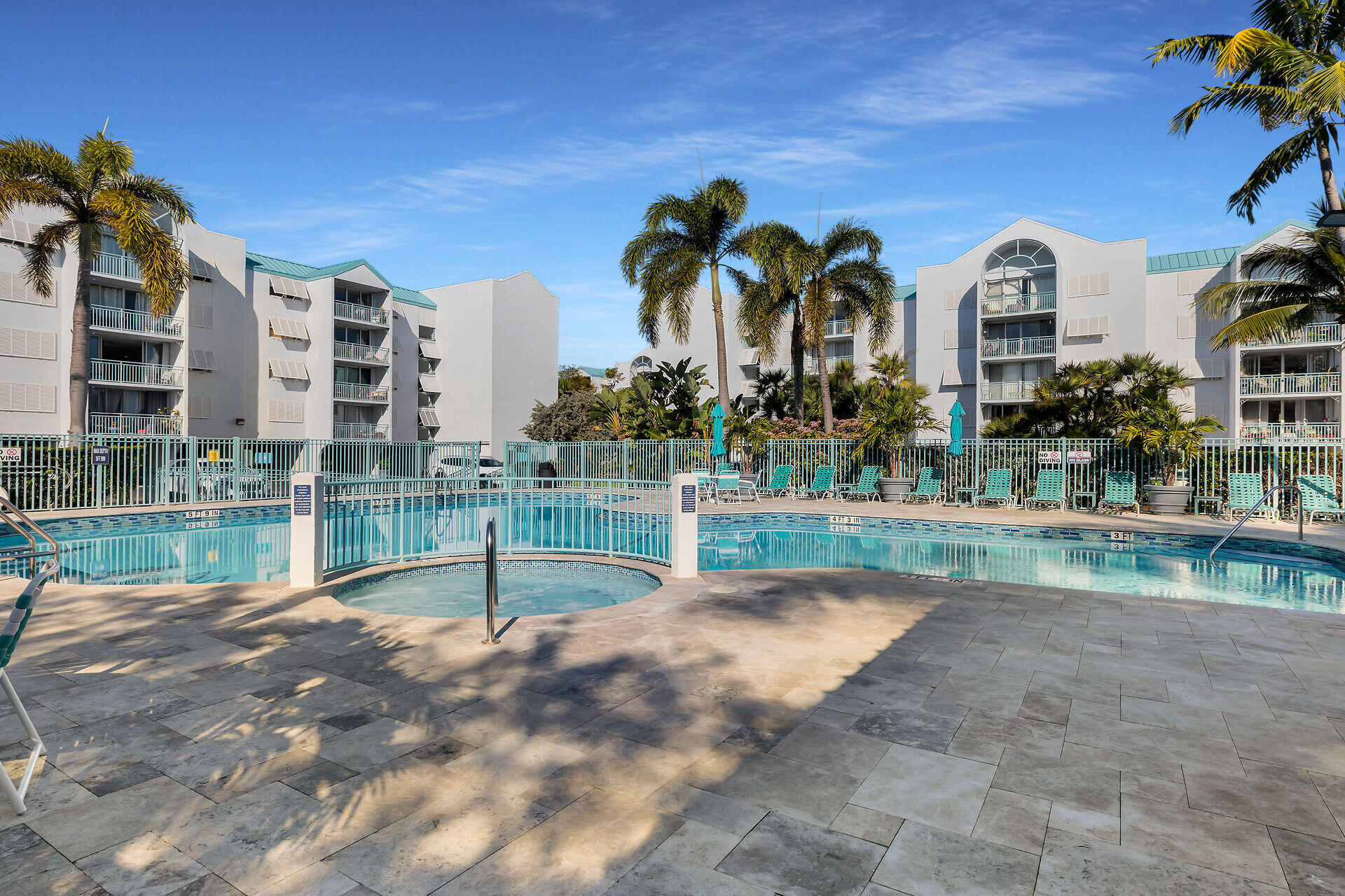 3635 Seaside Drive Unit: APT 213