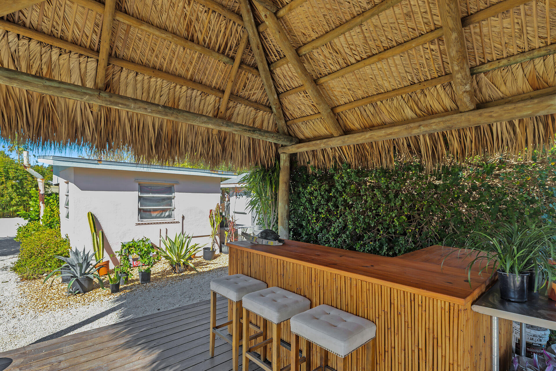 27001 Overseas Highway