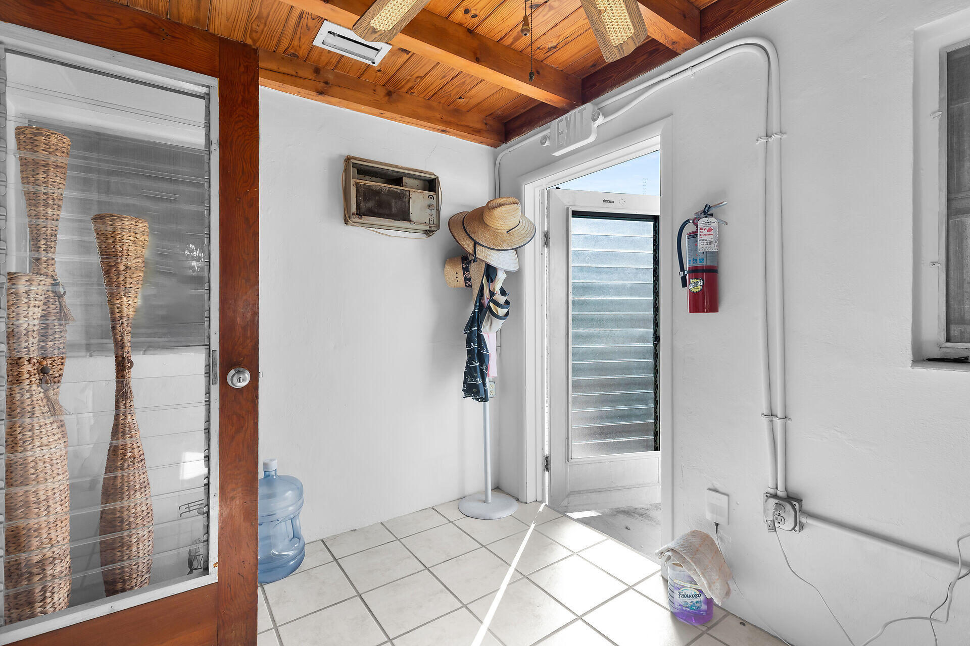 27001 Overseas Highway