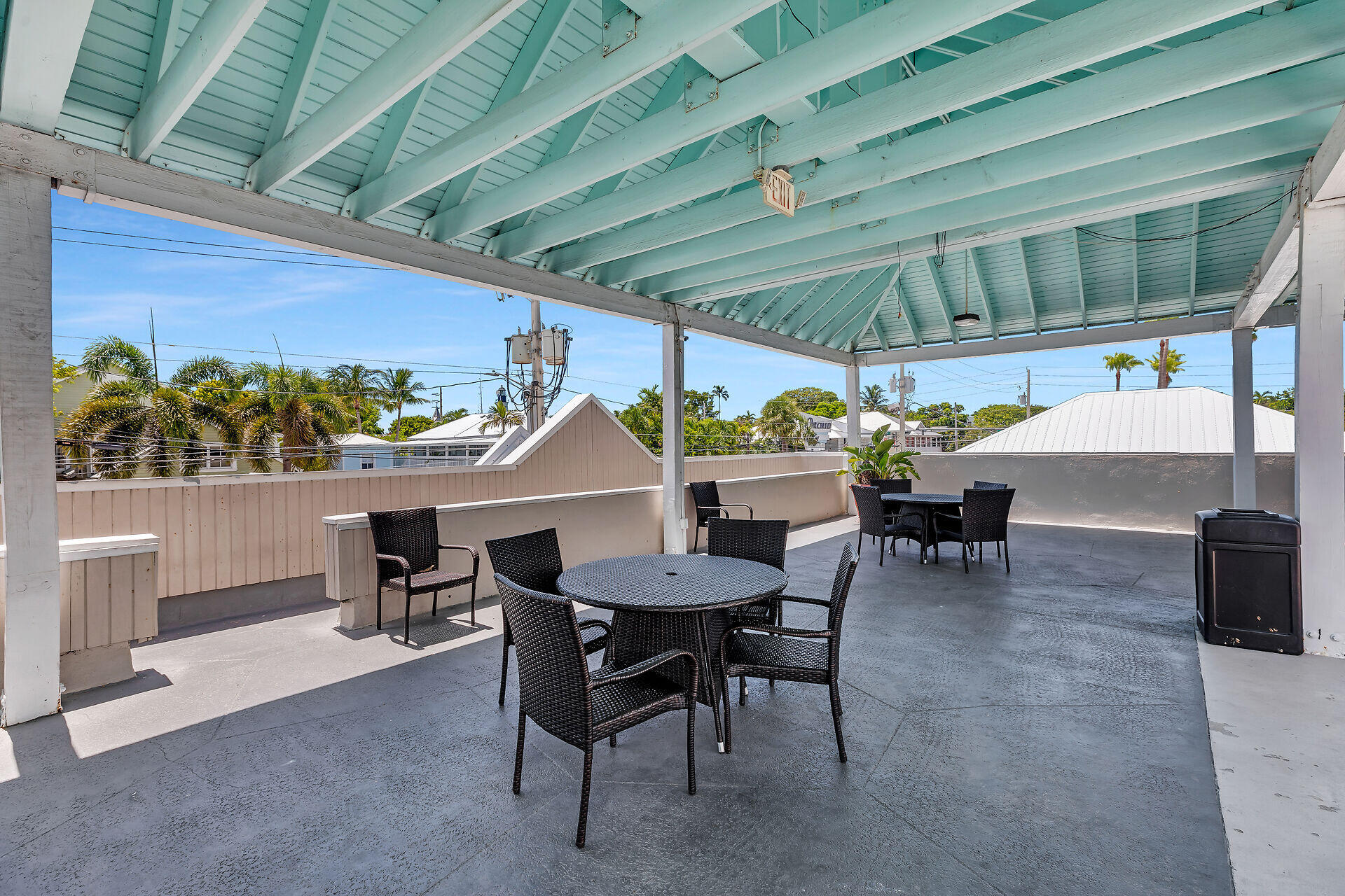 1075 Duval Street Unit: APT R10