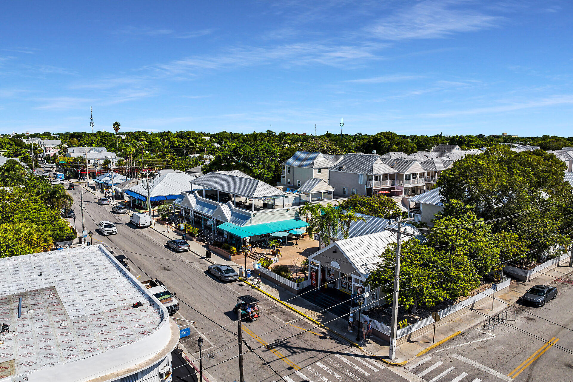 1075 Duval Street Unit: APT R10