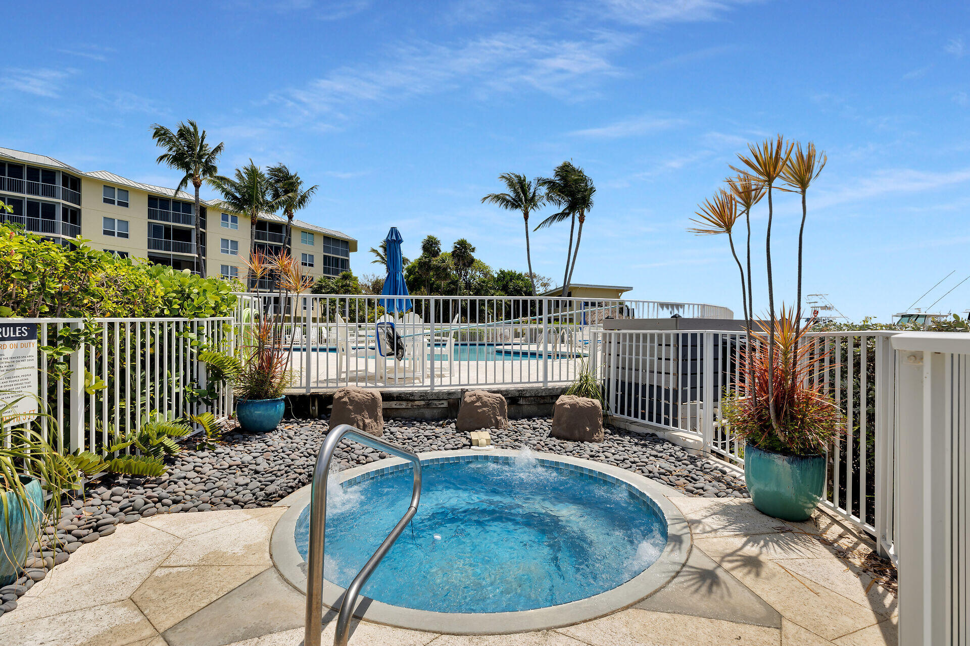 87851 Old Highway Unit: APT M3