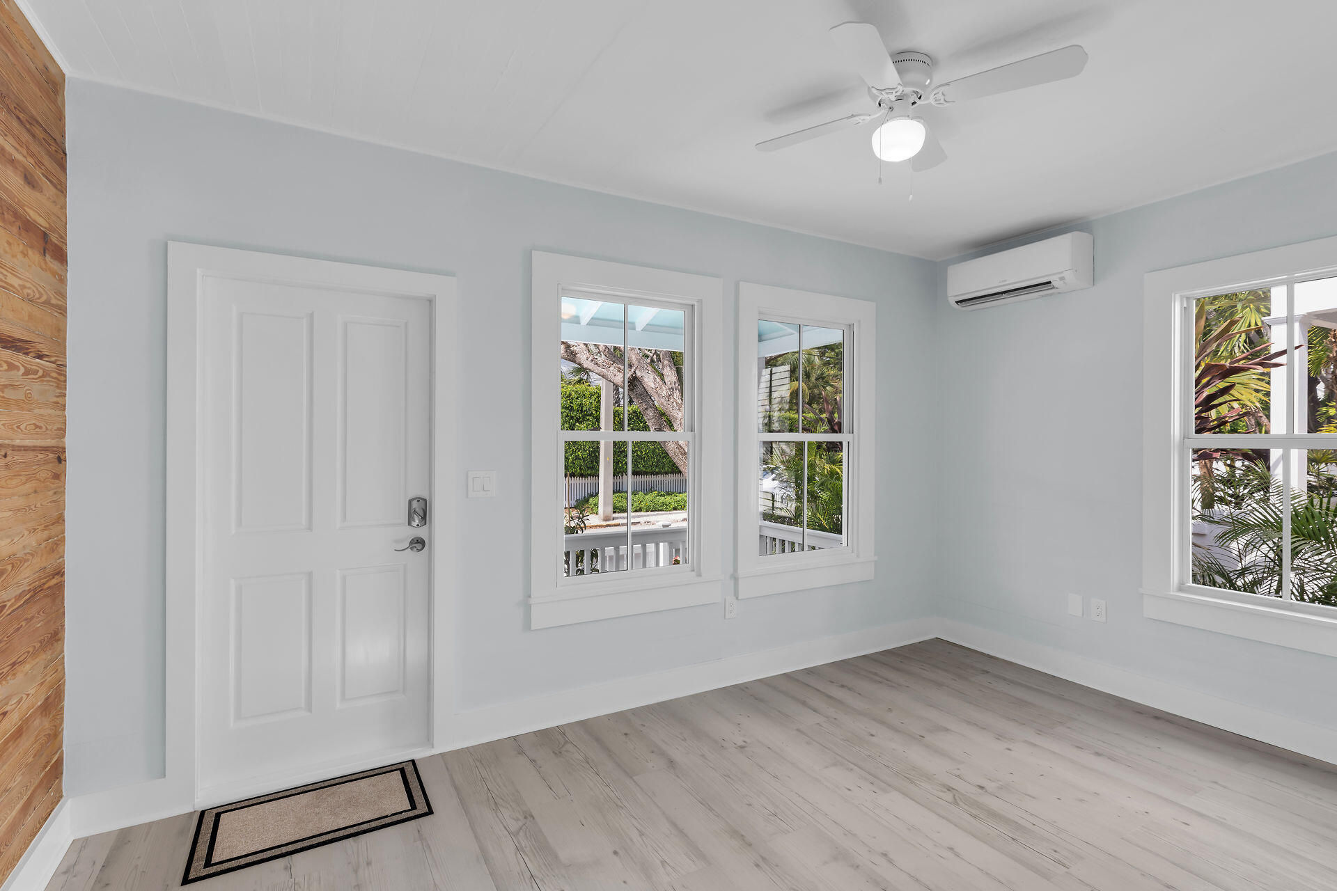 1420 Petronia Street Unit: 1