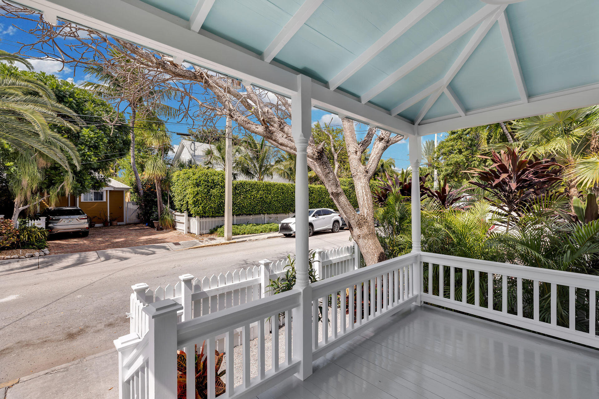 1420 Petronia Street Unit: 1