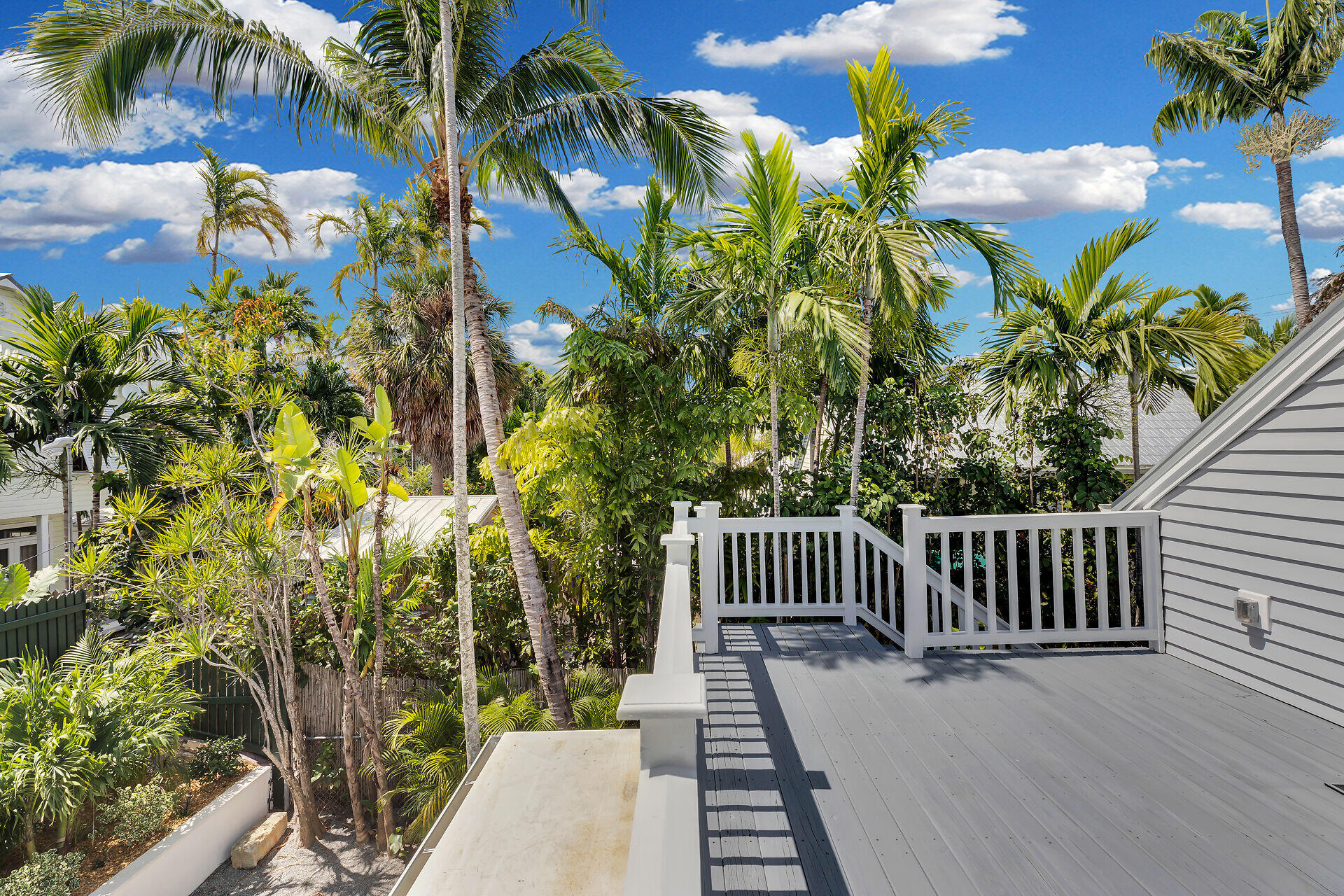 1420 Petronia Street Unit: 2