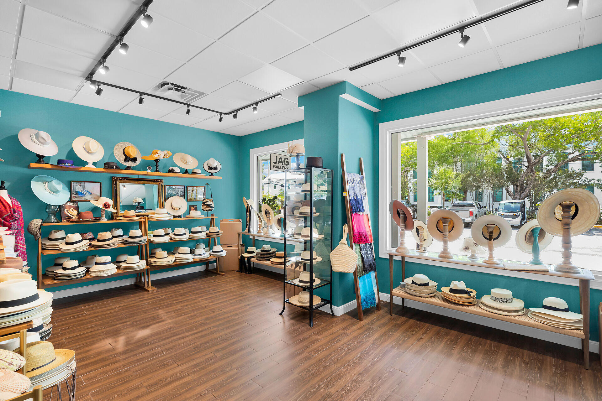 1075 Duval Street STE C22