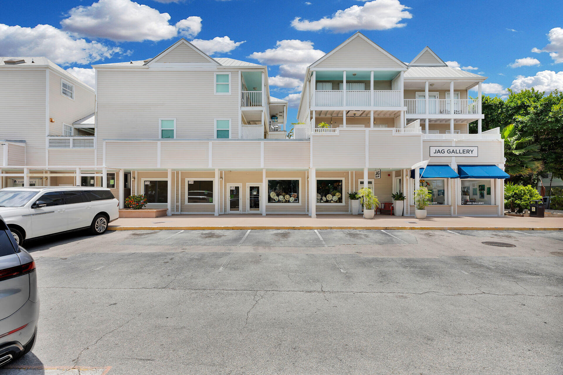 1075 Duval Street STE C22
