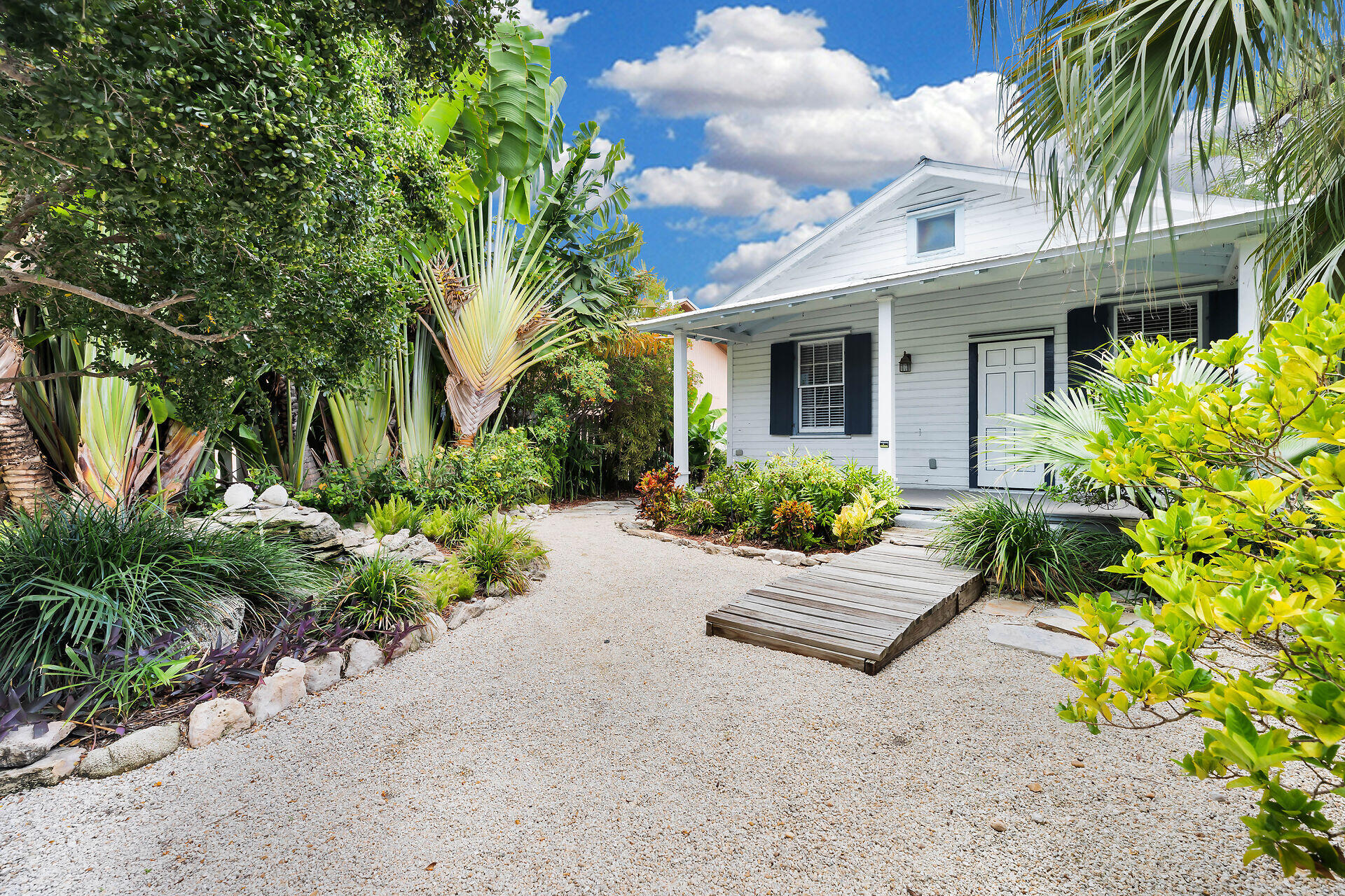 312 Catherine Street