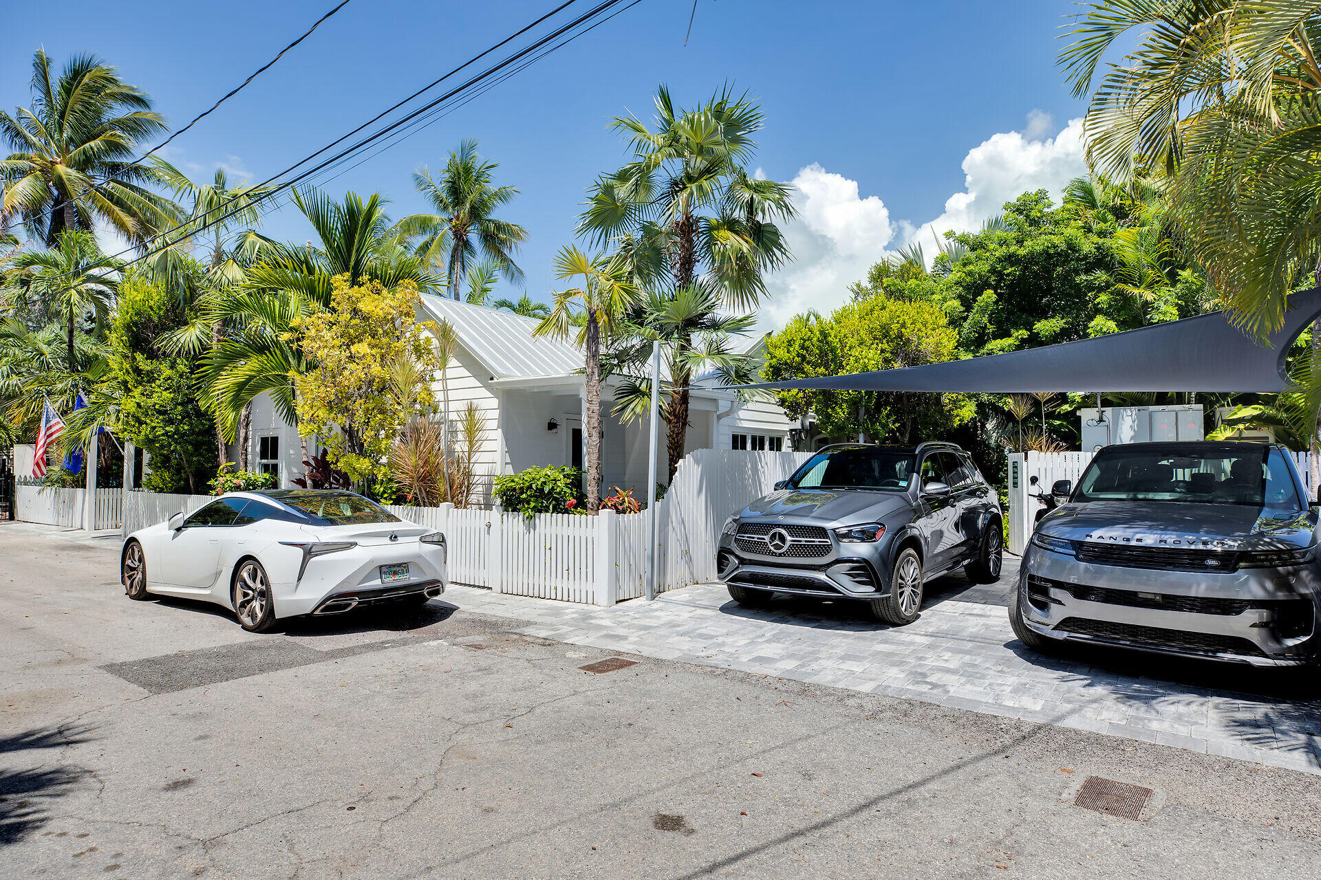 411 Louisa Street
