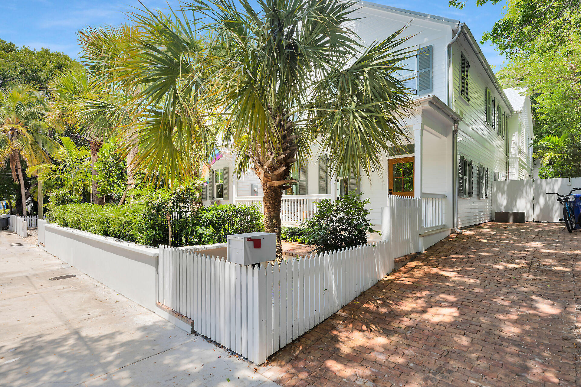 317 Whitehead Street