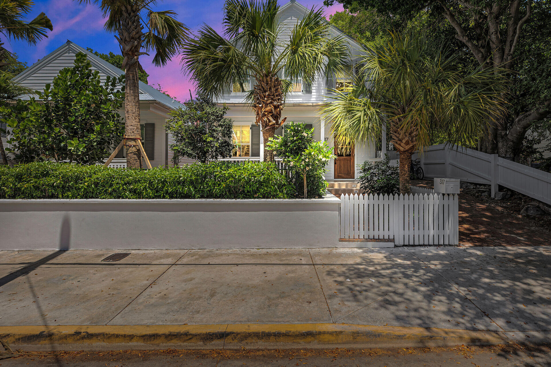 317 Whitehead Street