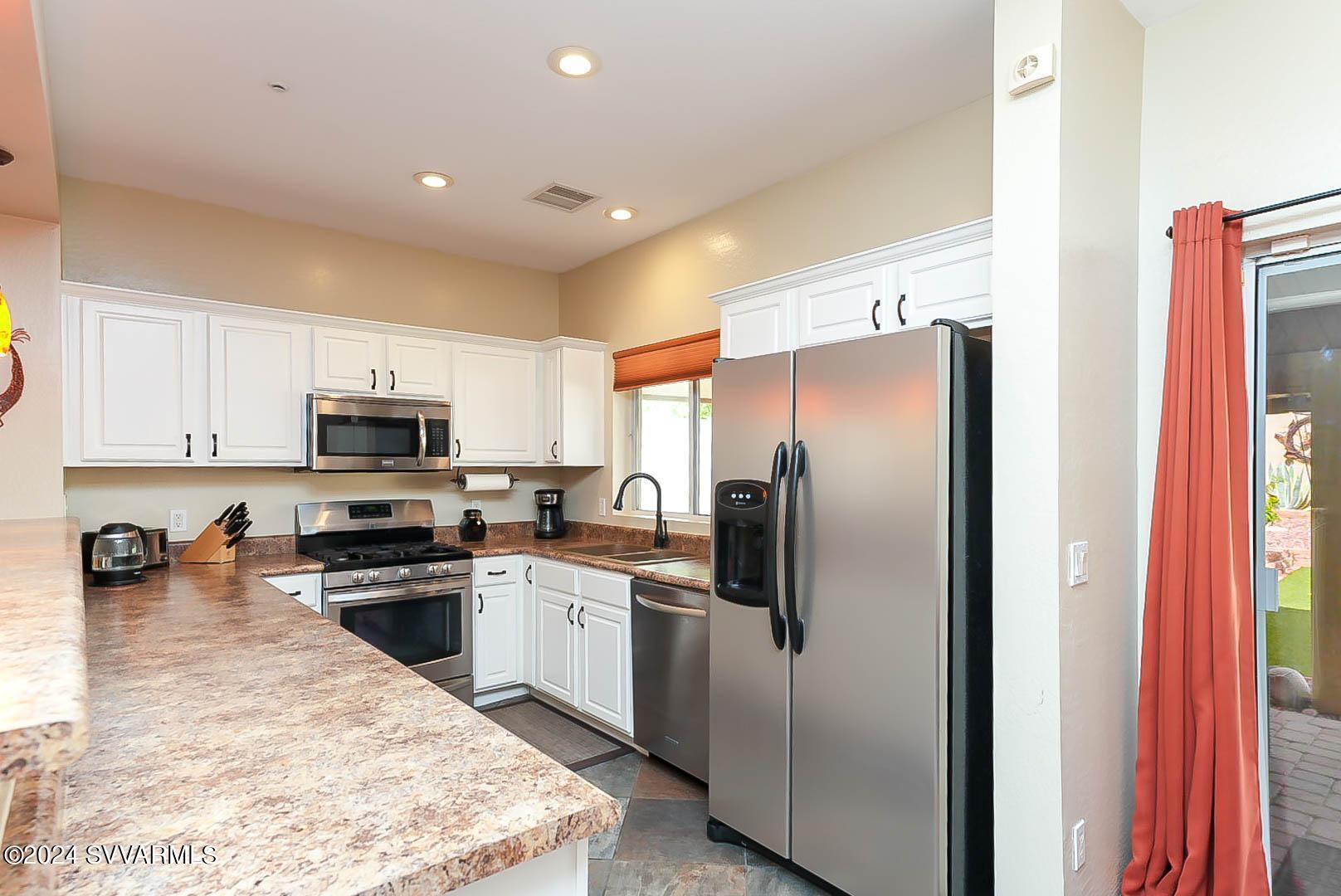 866 Tiablanca Road