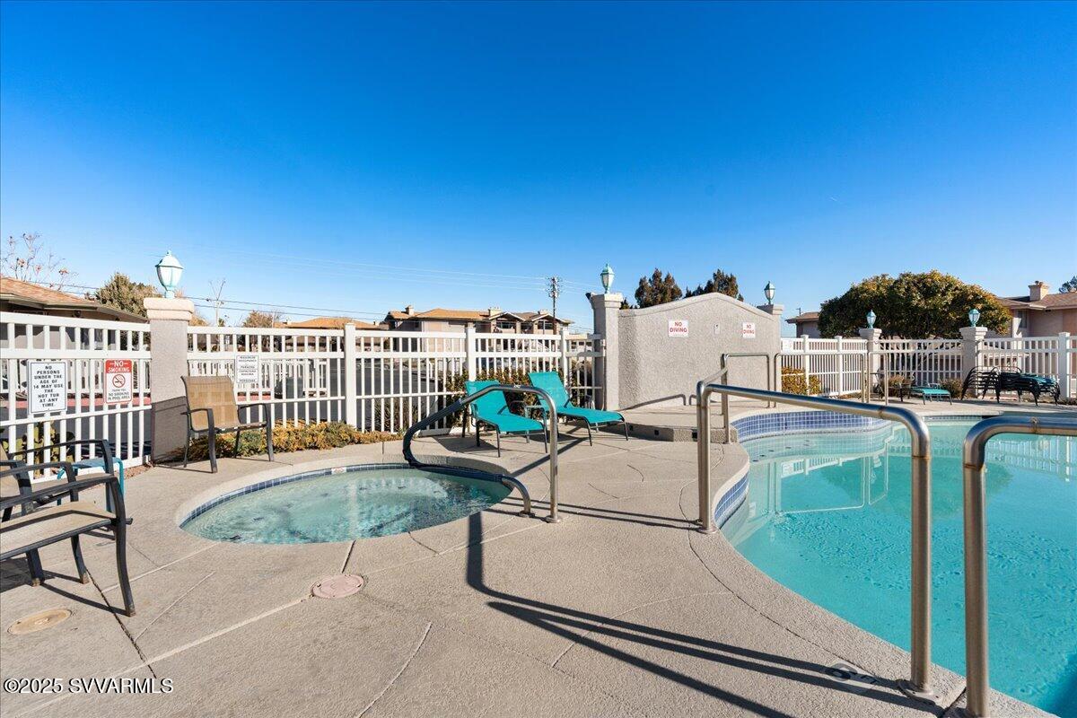 985 E Mingus Avenue 514