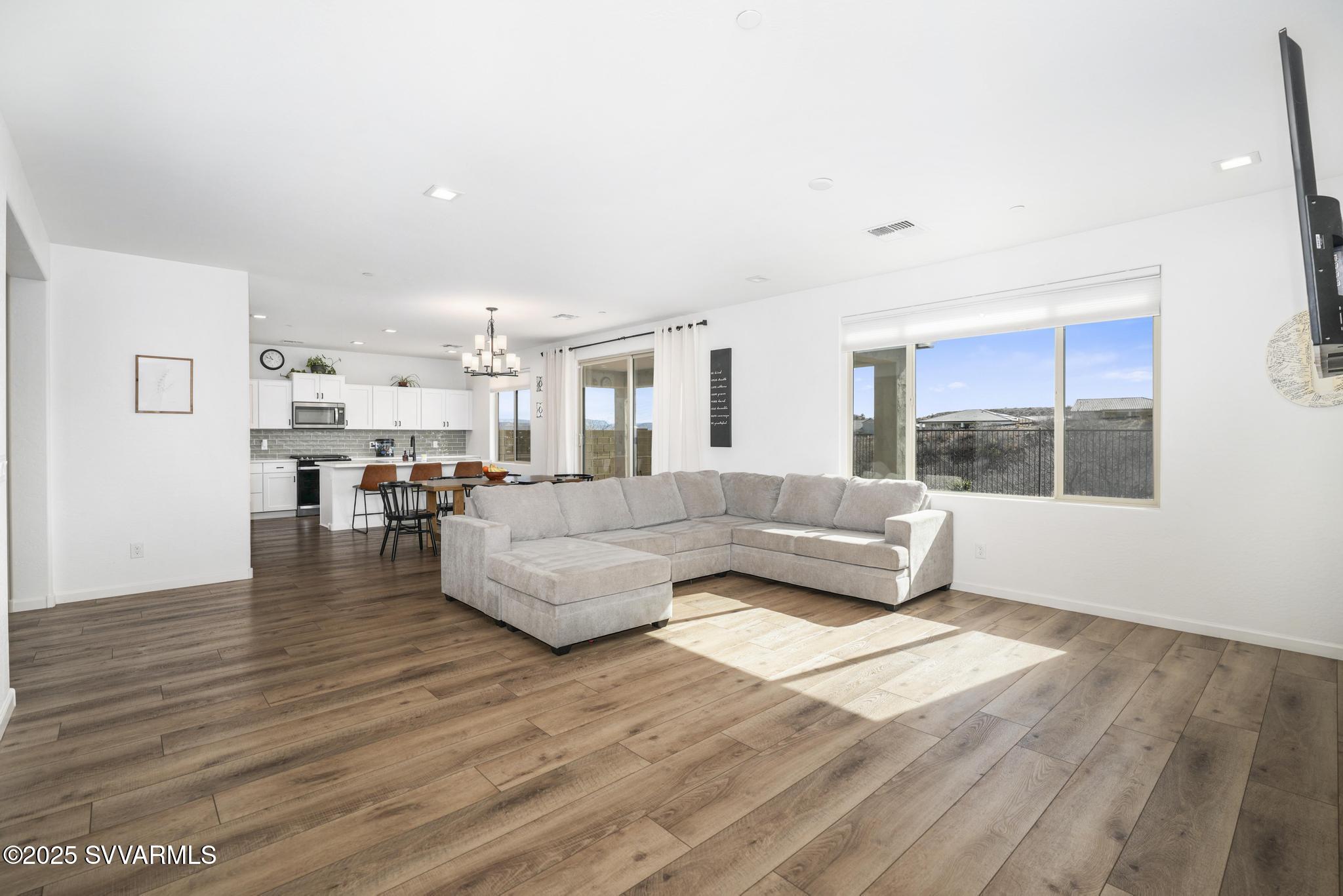 519 Cleopatra Hill Road